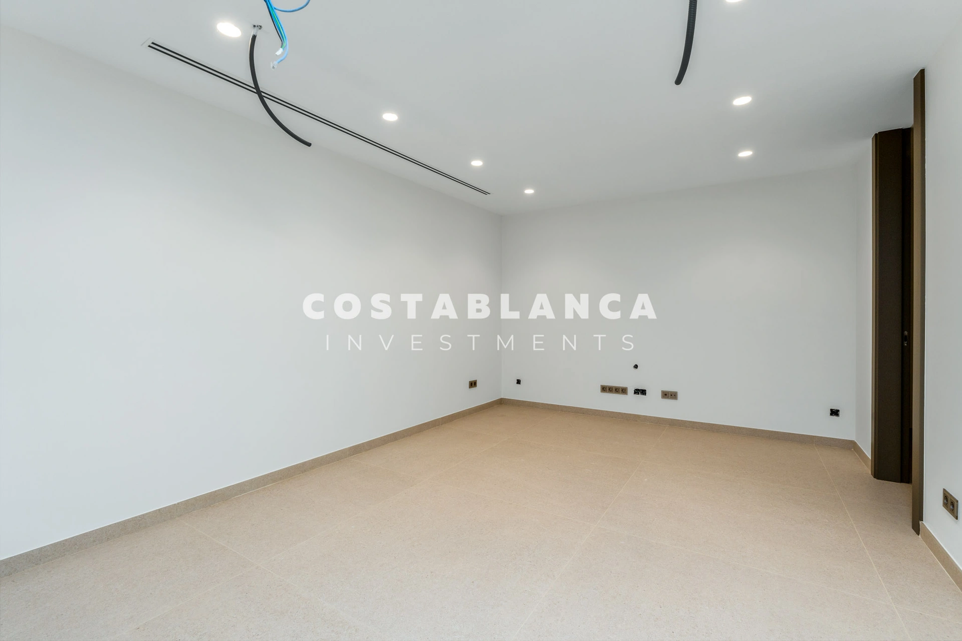 Capodoperă contemporană cu vederi panoramice la mare și la munte de vânzare în Benissa