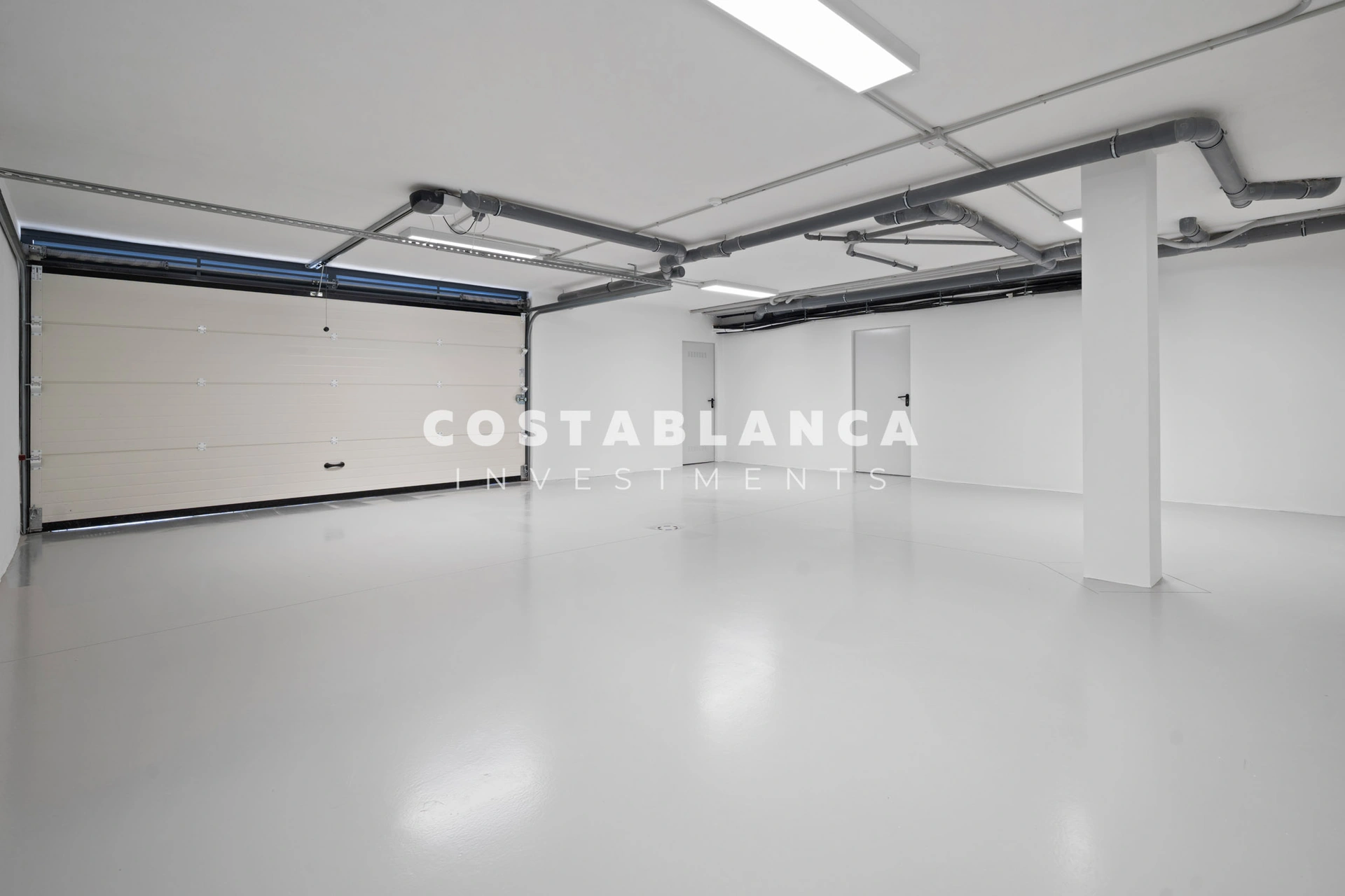 Vile independente moderne cu grădini private și finisaje premium de vânzare în Benidorm.