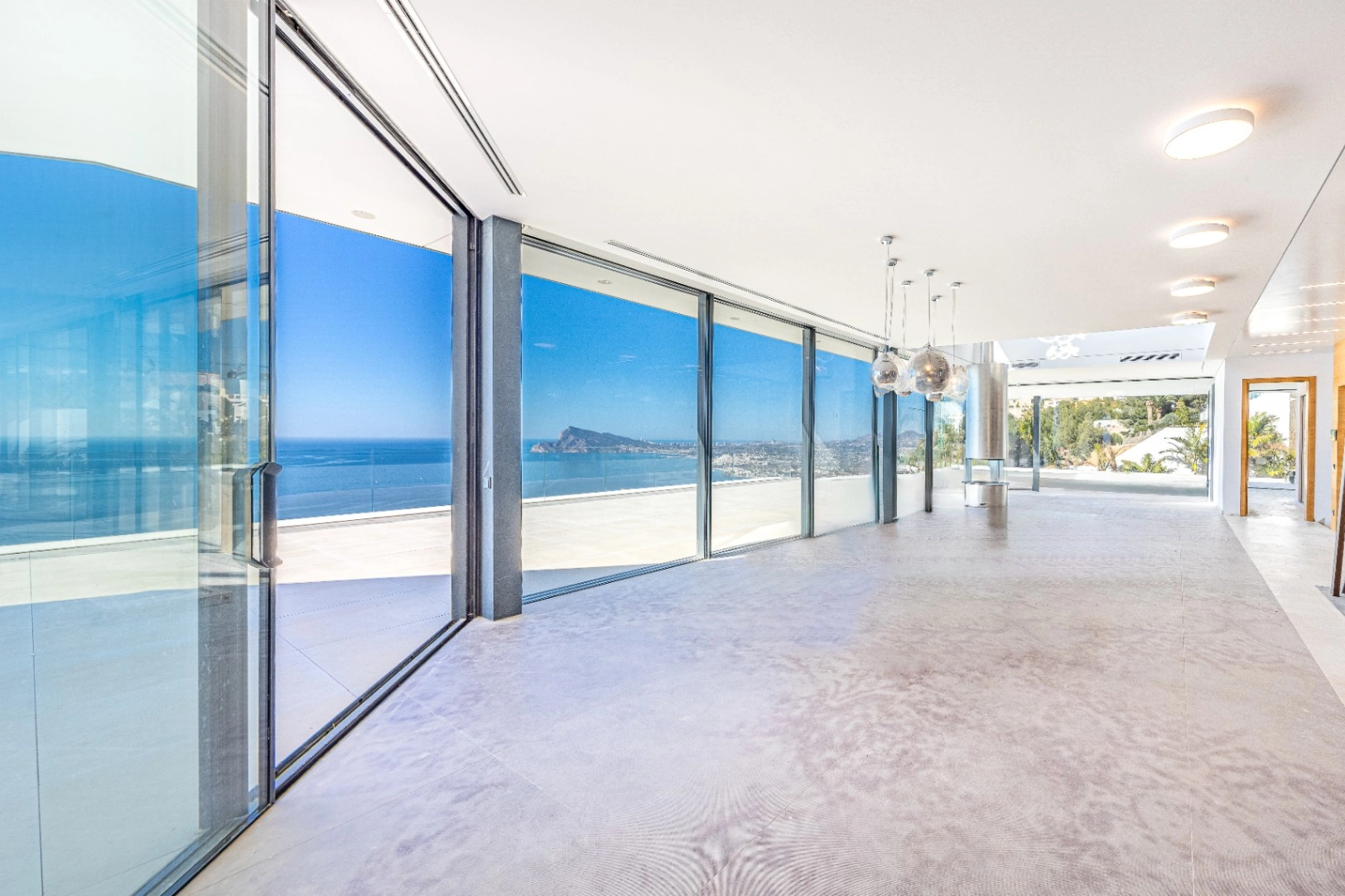 Impressive modern luxury villa for sale in Altea Hills.