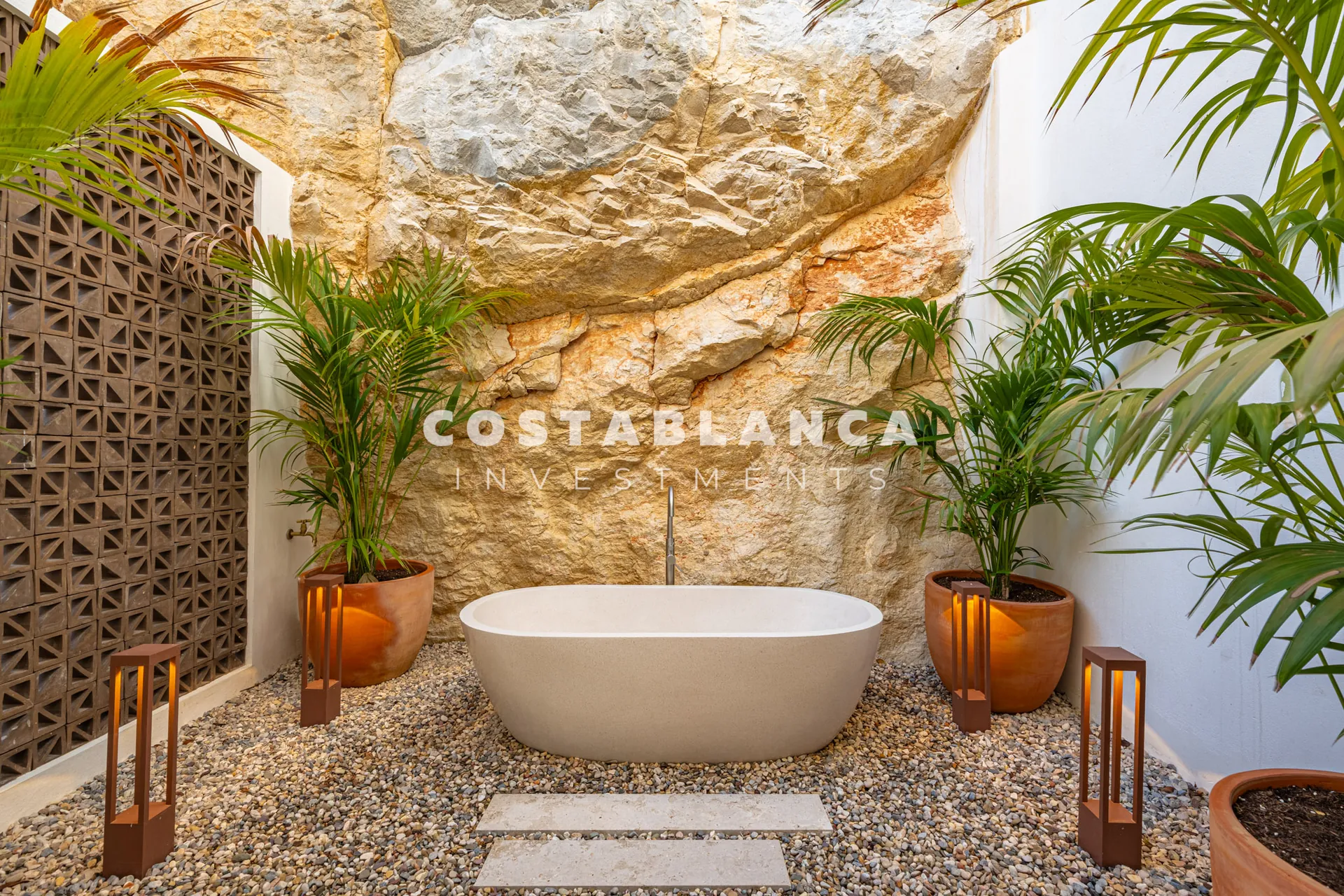 CA MALVA - New modern and eco-friendly luxury villa with panoramic views in fabulous Javea, Spain.