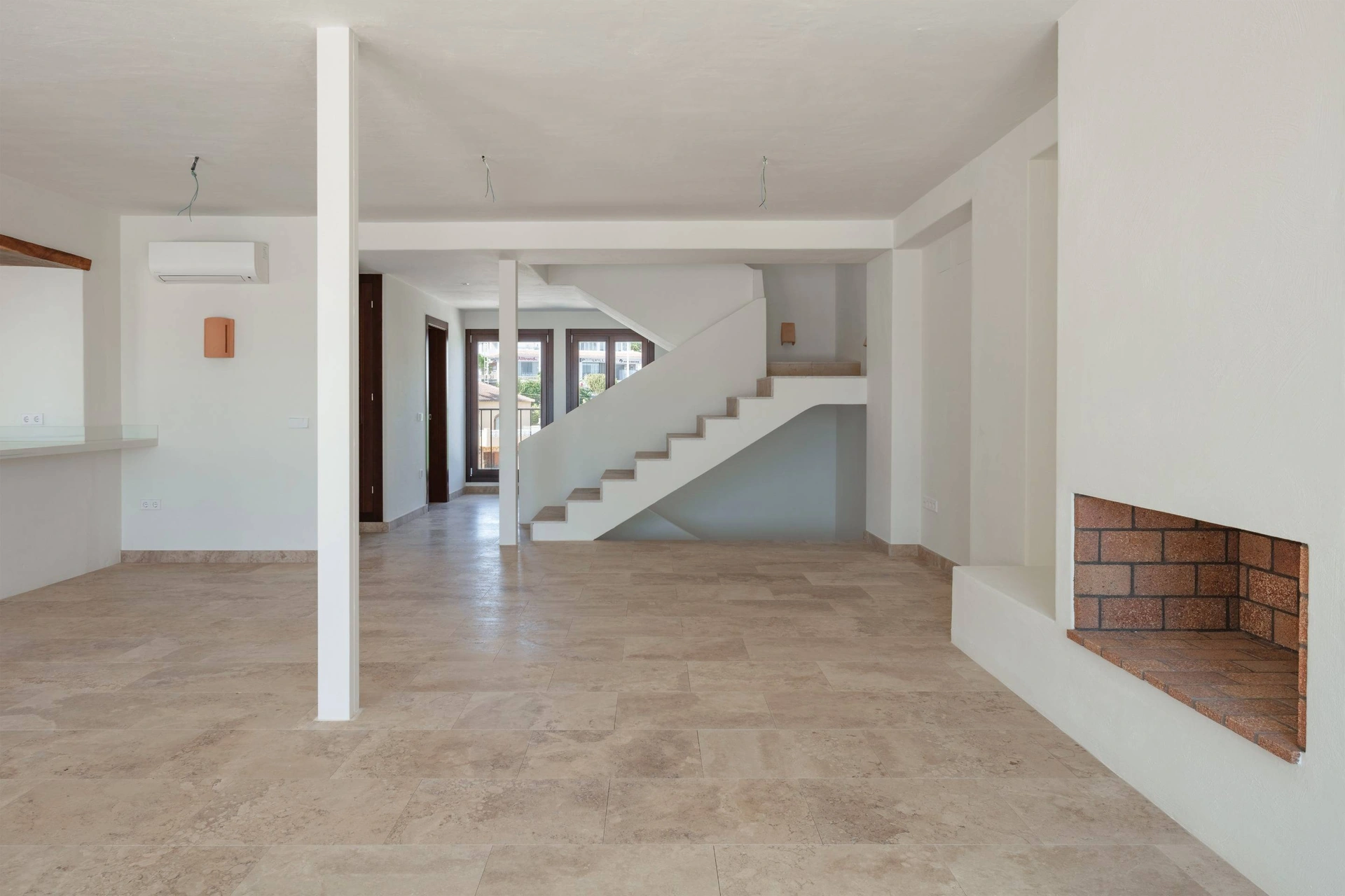Villa Andrago Contemporary Mediterranean Residence for Sale on the Frontline in Moraira