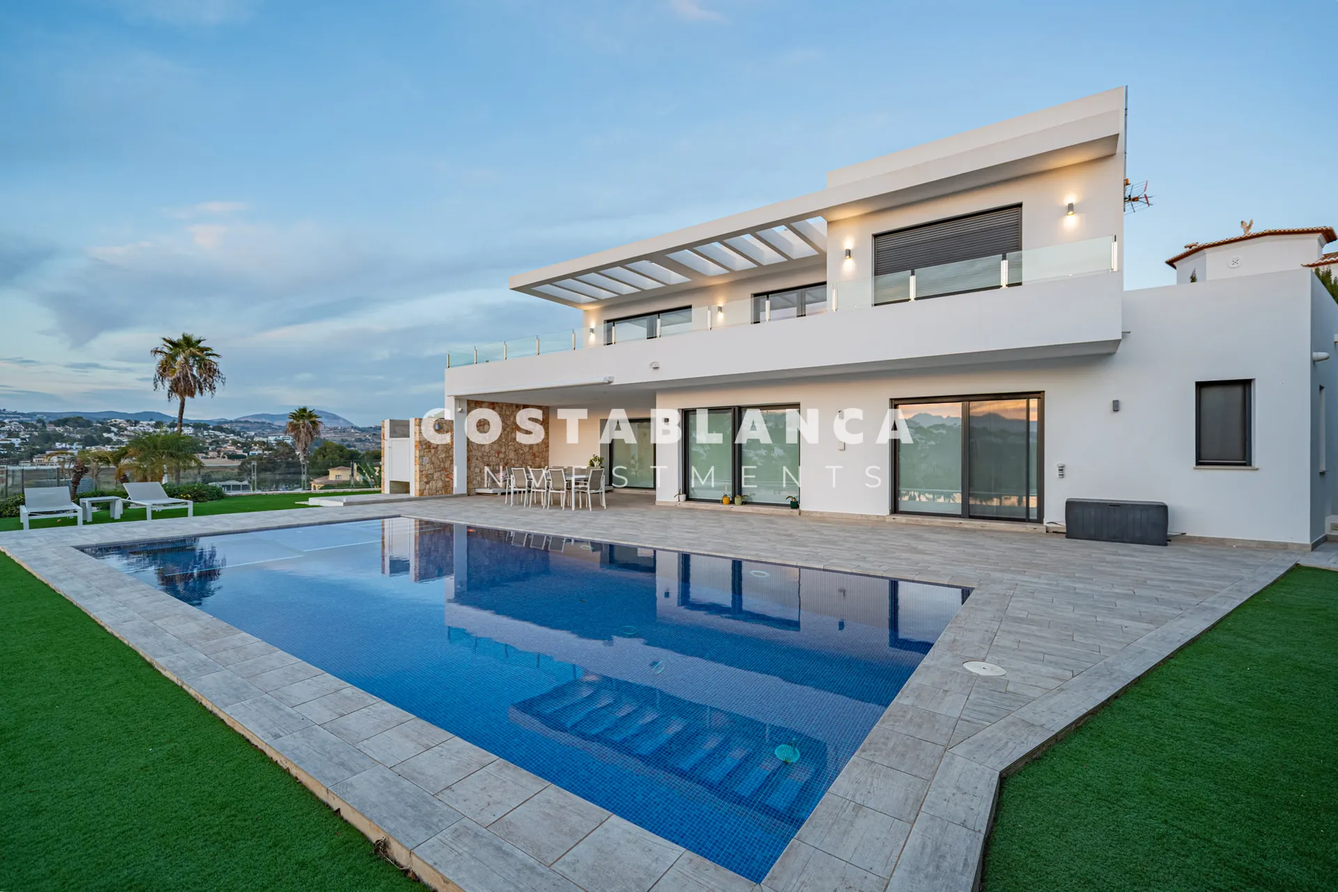 Villa Creta – Lux modern într-o locație premium aproape de Moraira