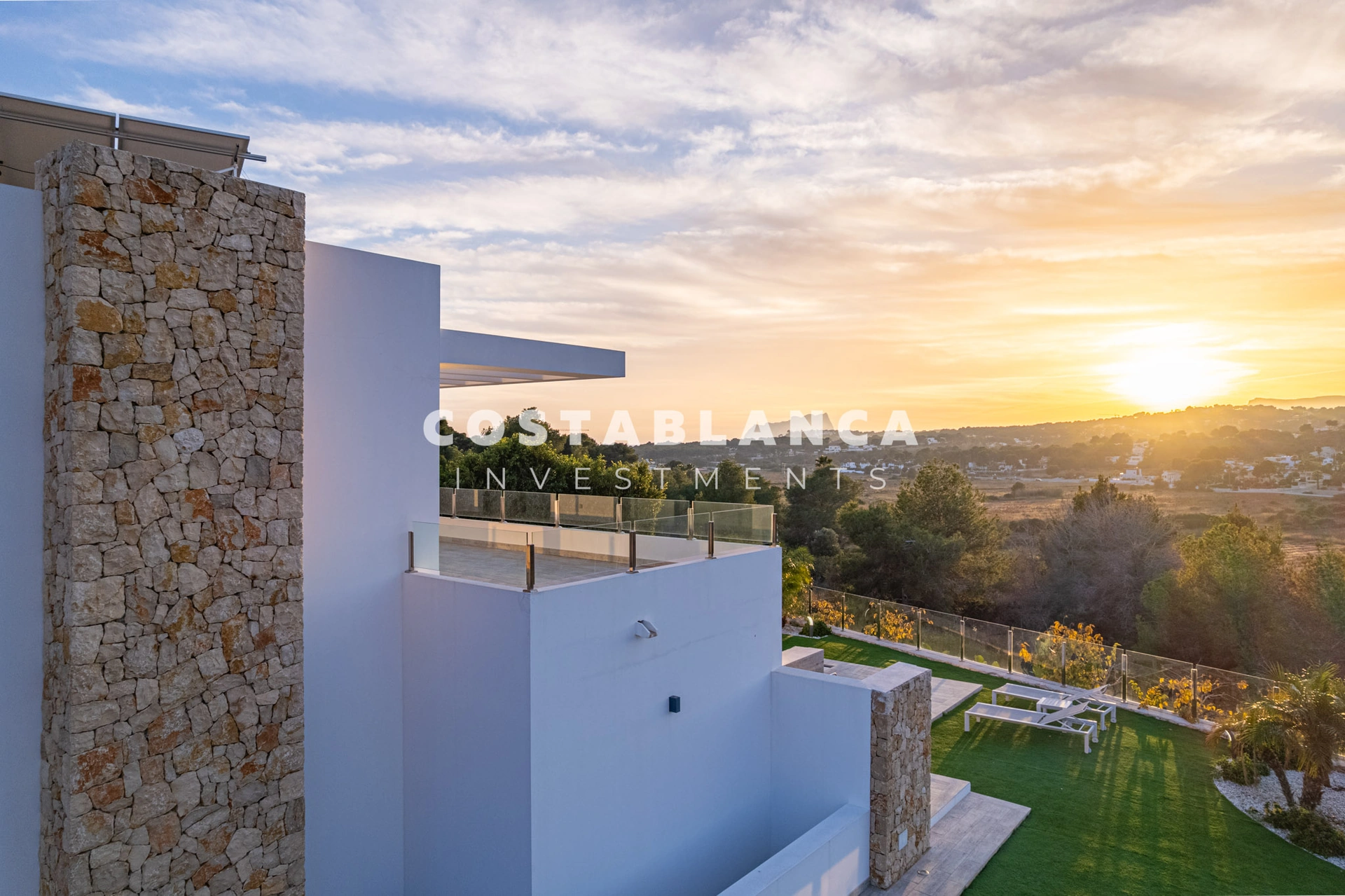 Villa Creta – Lux modern într-o locație premium aproape de Moraira