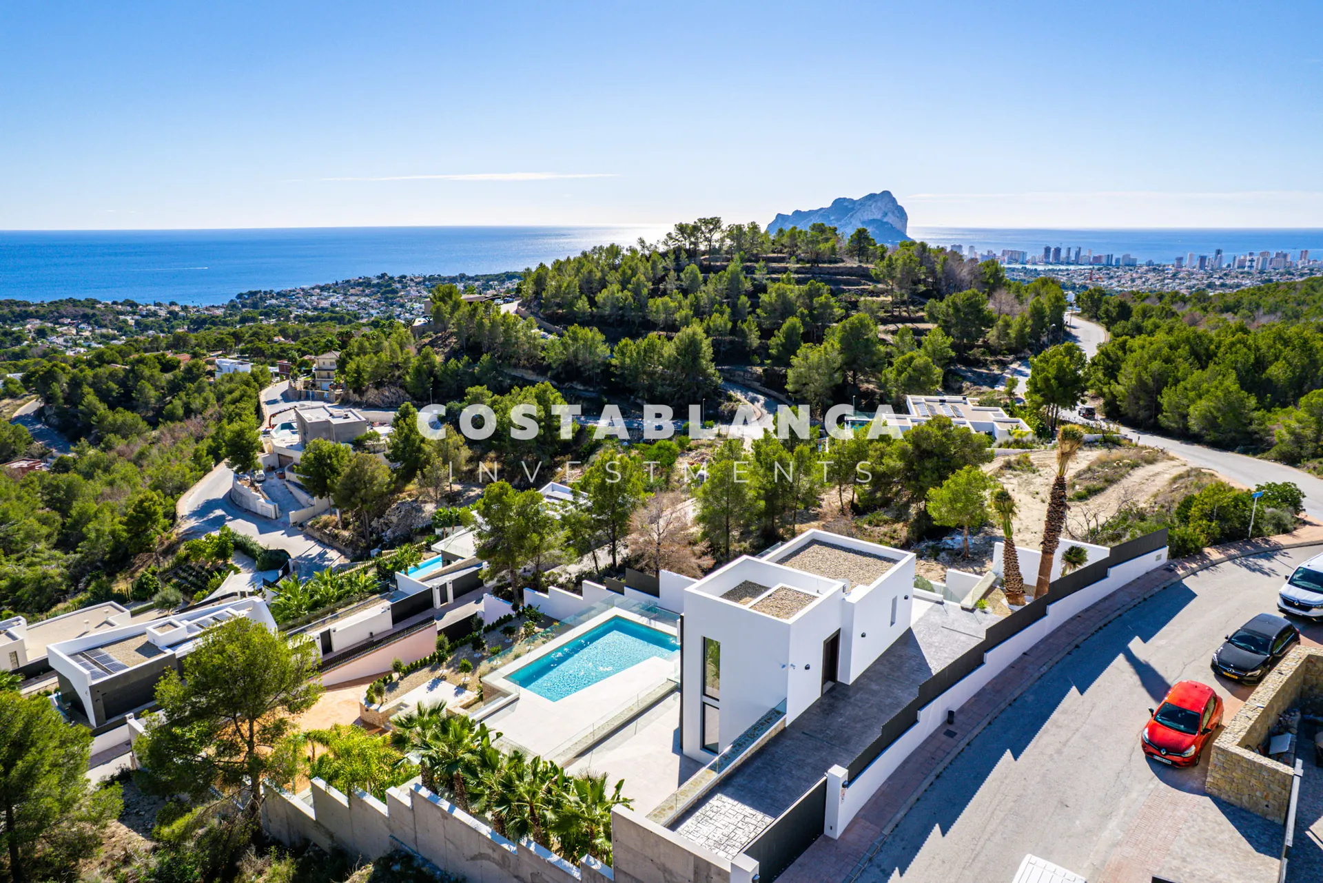 Capodoperă contemporană cu vederi panoramice la mare și la munte de vânzare în Benissa