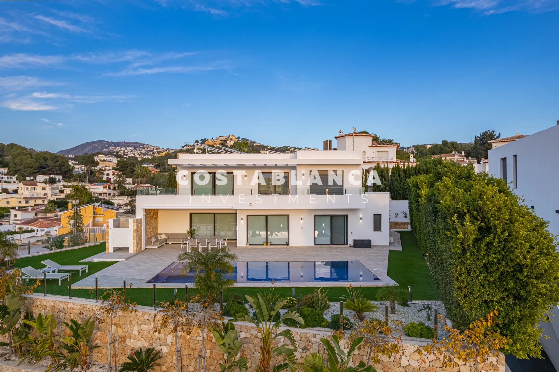 Villa Creta – Lux modern într-o locație premium aproape de Moraira