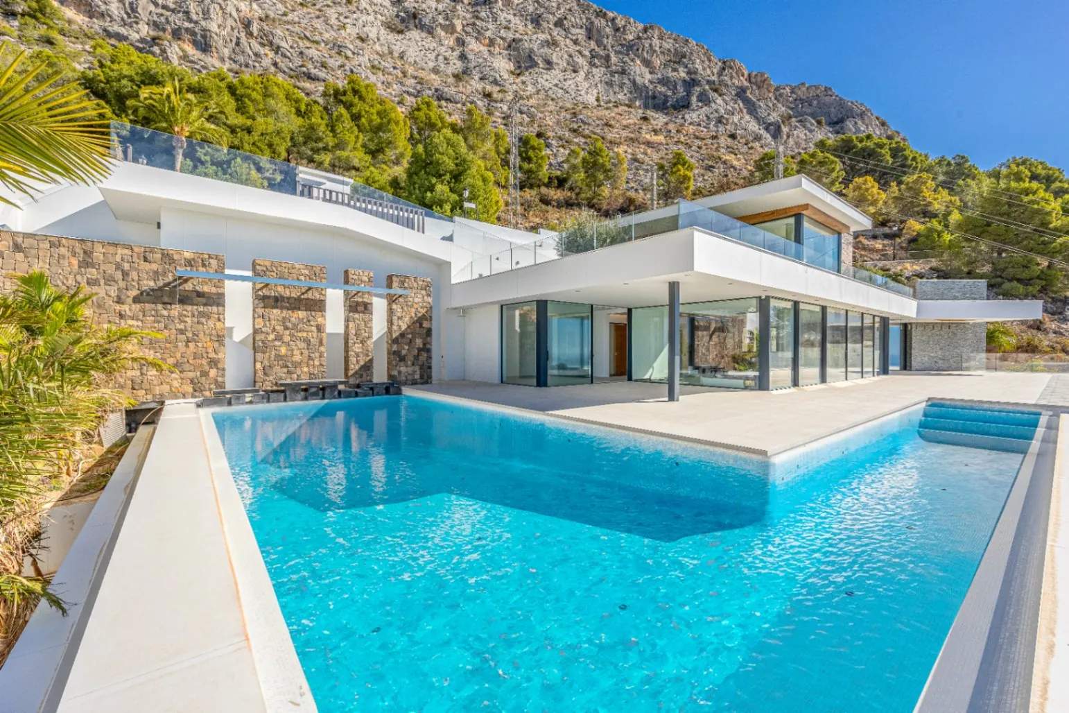 Impressive modern luxury villa for sale in Altea Hills.