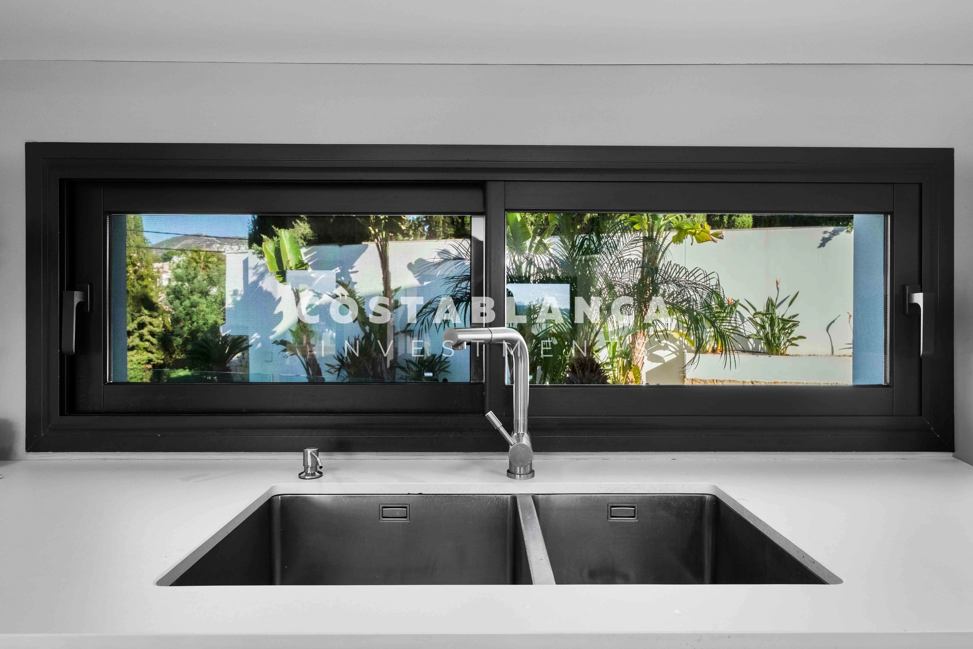 Villa Creta – Lux modern într-o locație premium aproape de Moraira