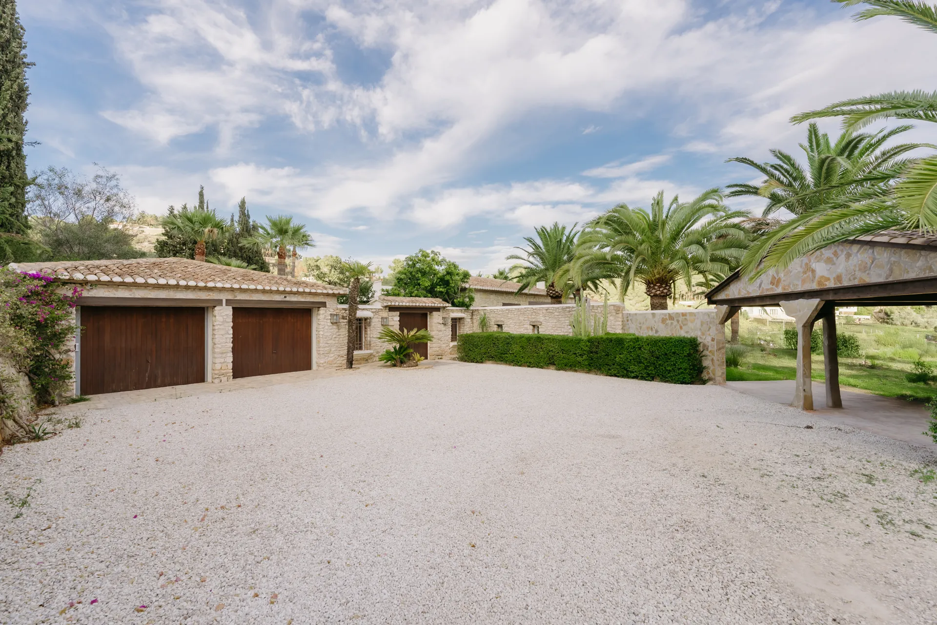 CHALET FOR SALE IN BENISSA, EL MAGRANER