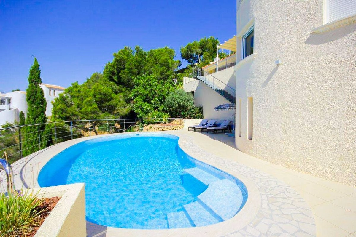 Villa for sale in Altea, Alicante