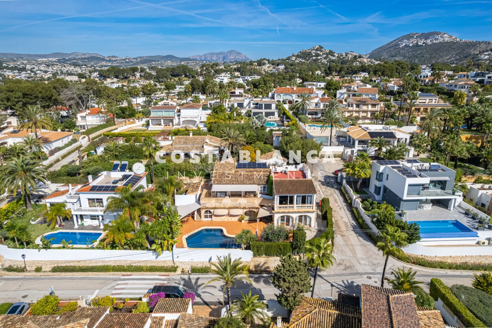 Villa for sale in Moraira, Alicante