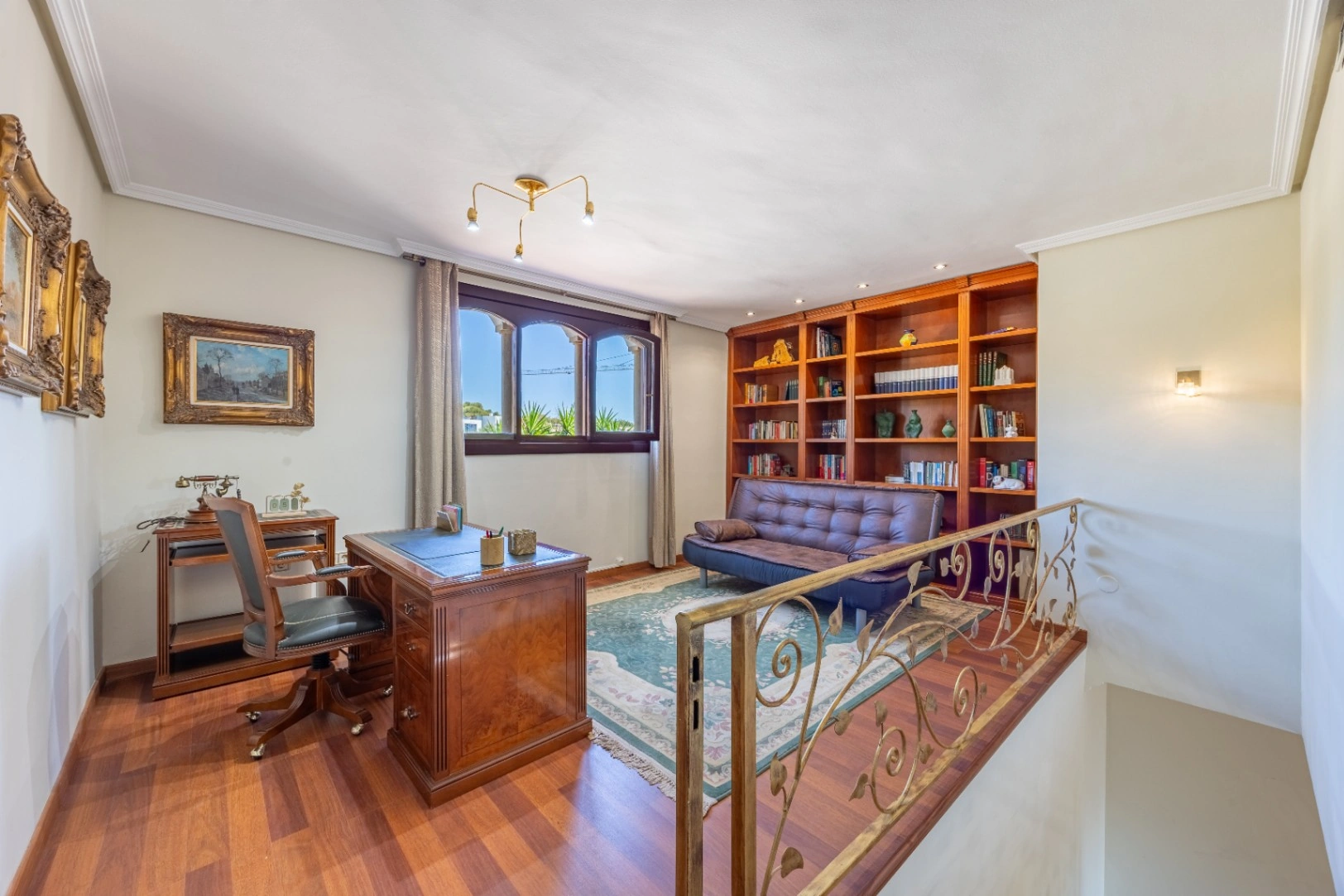 Villa for sale in Benidorm, Alicante