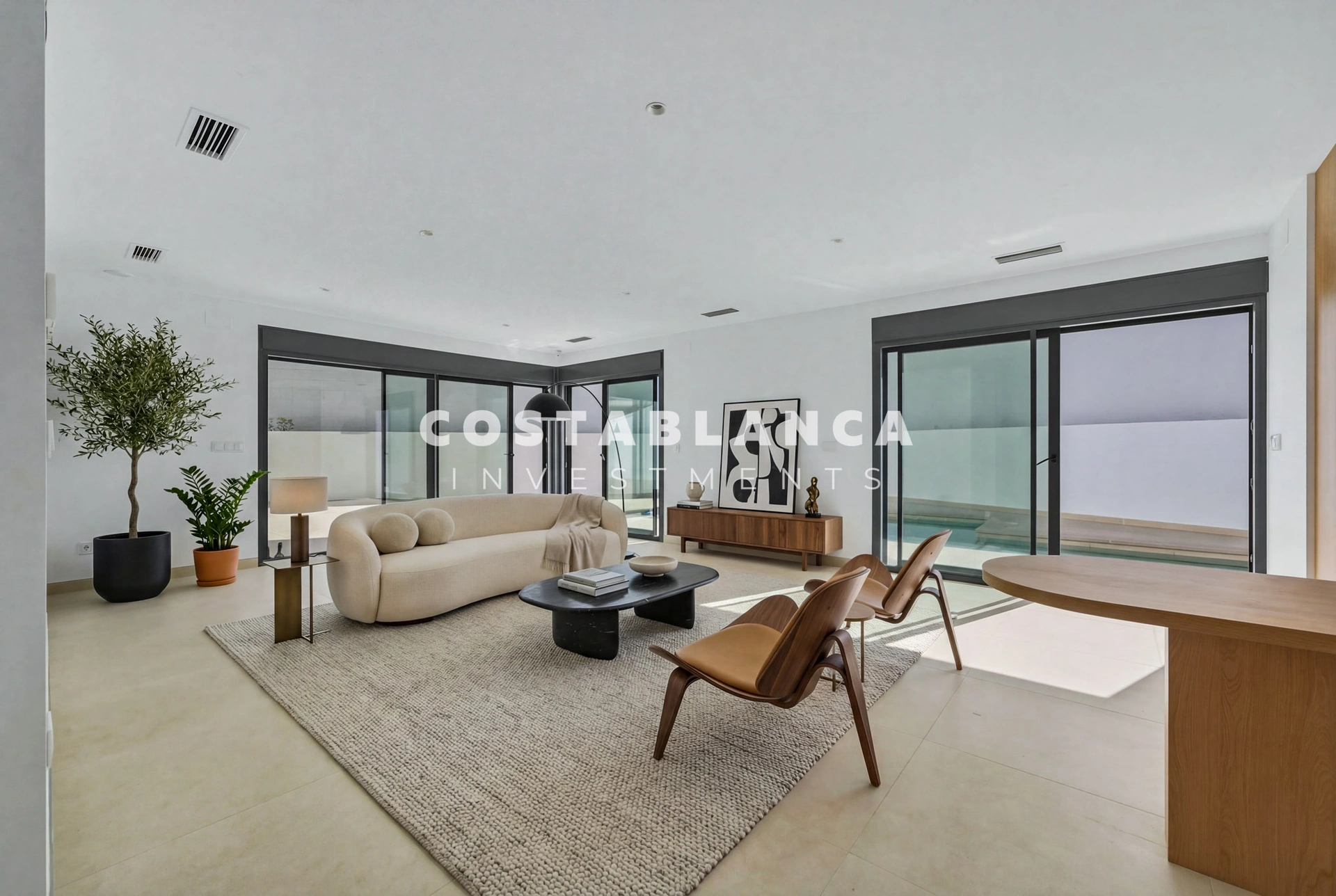 Villa for sale in Albir, Alicante