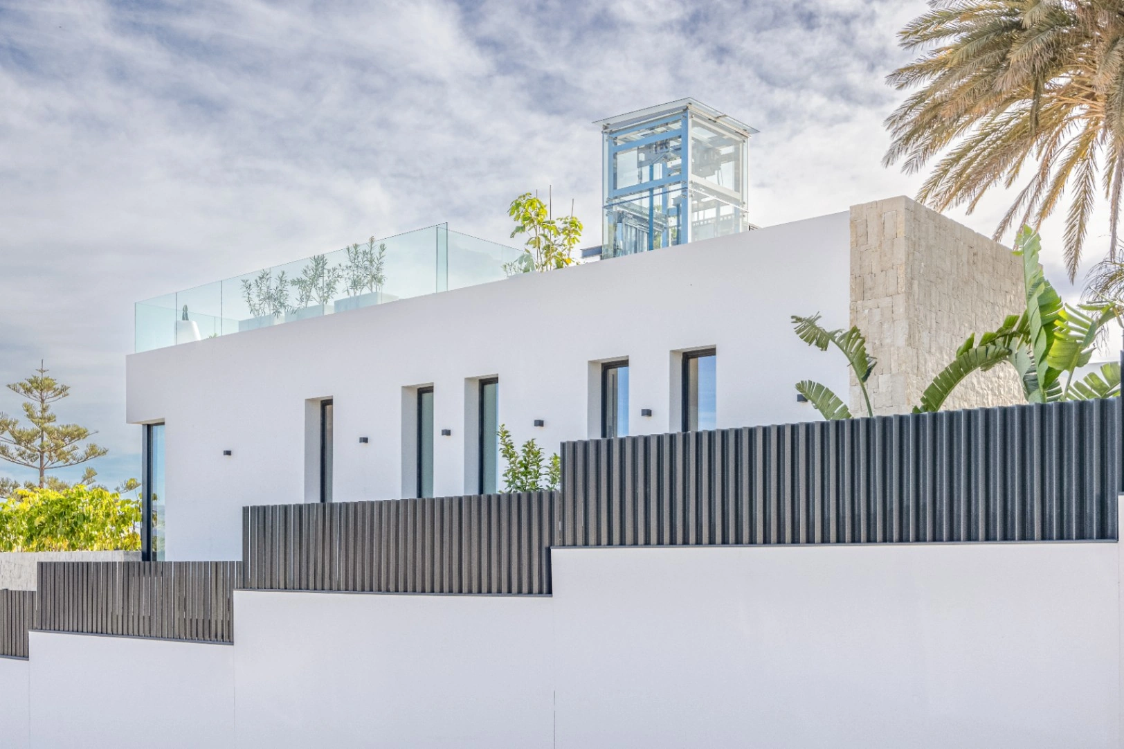 Villa for sale in Albir, Alicante