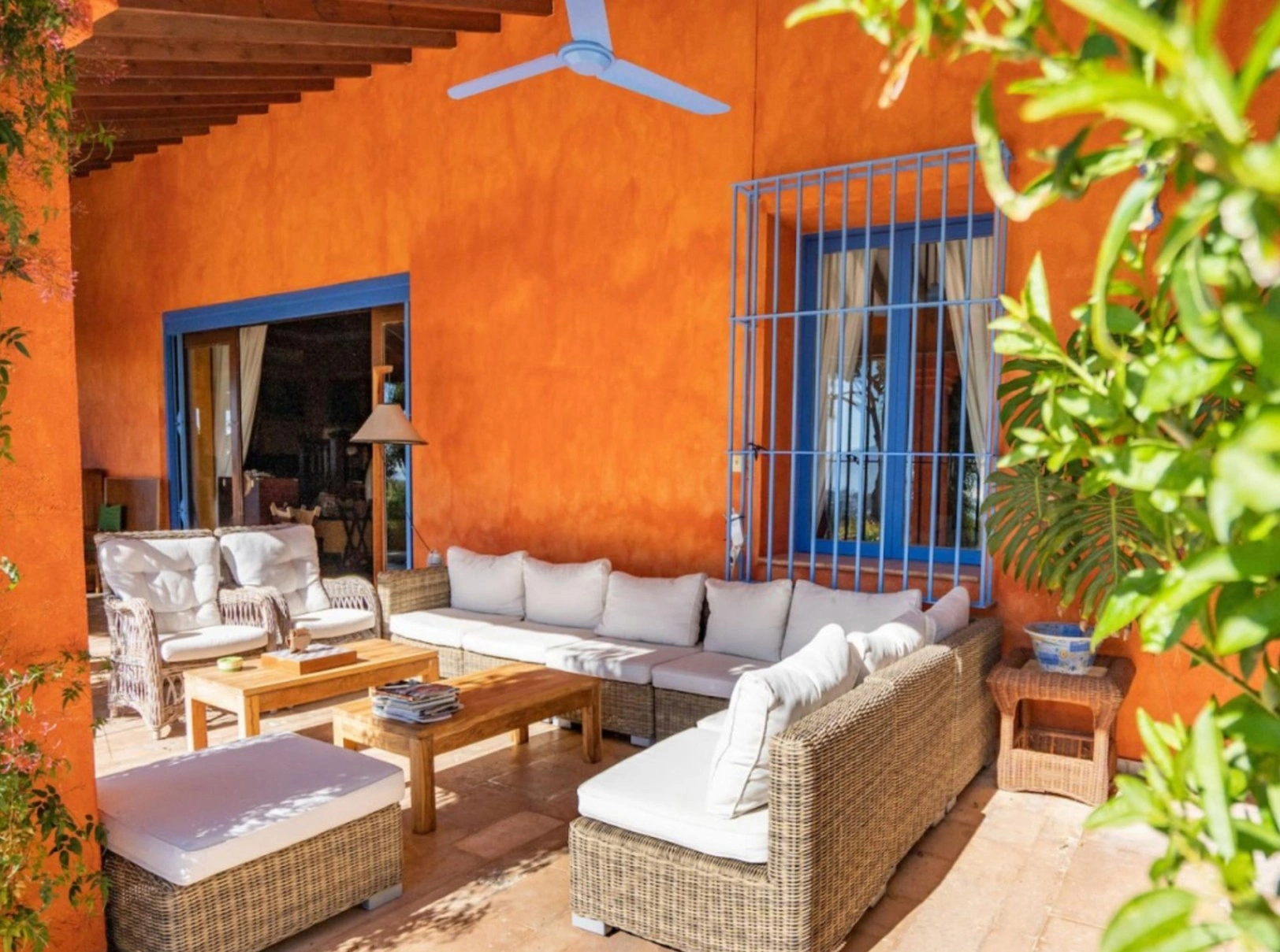 Rustic Style Villa for Sale in Altea La Vella