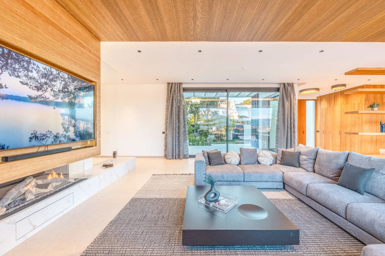 Villa for sale in Albir, Alicante