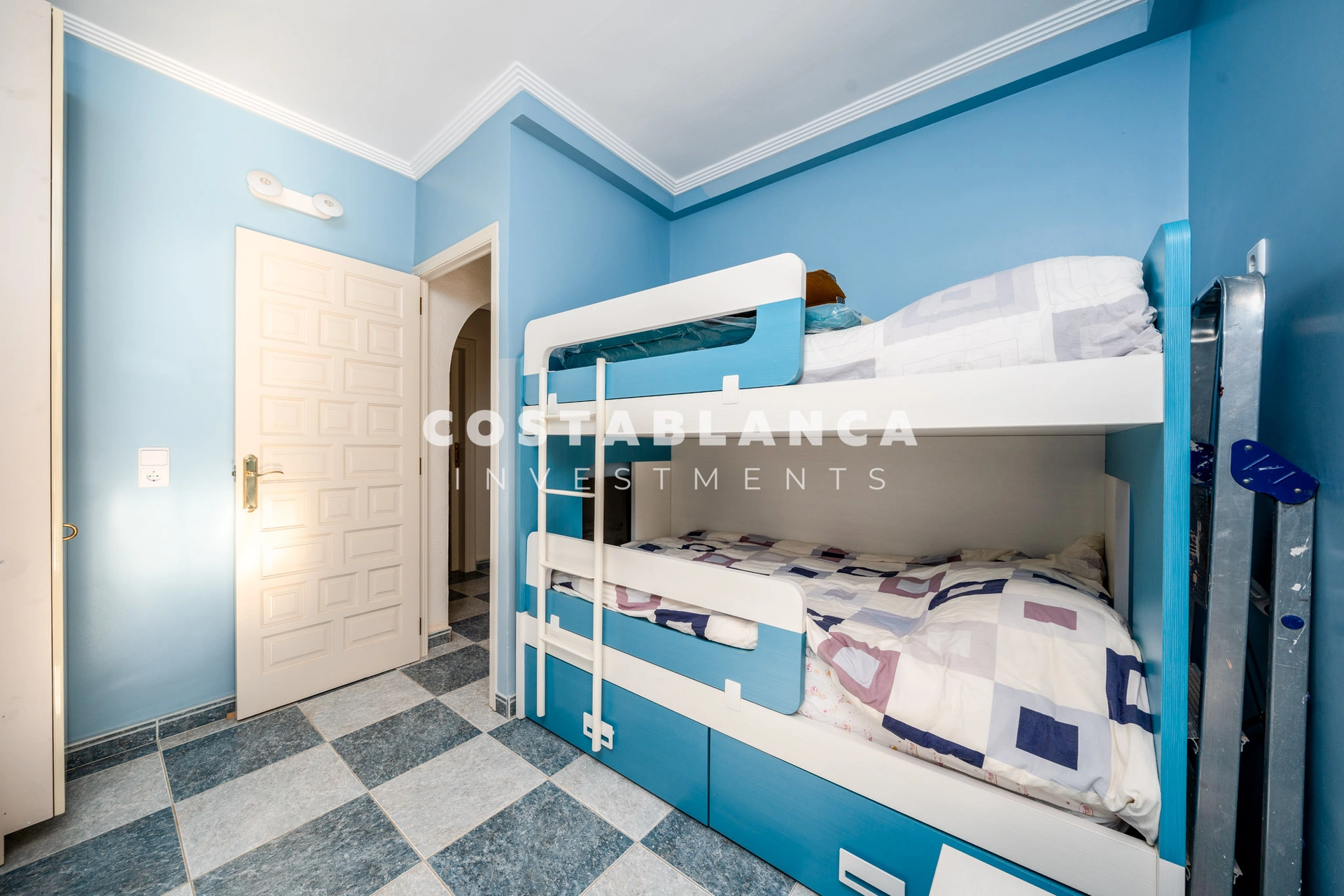 Single Floor Villa with Pool and Solar Panels in Quiet Area of L’Albir