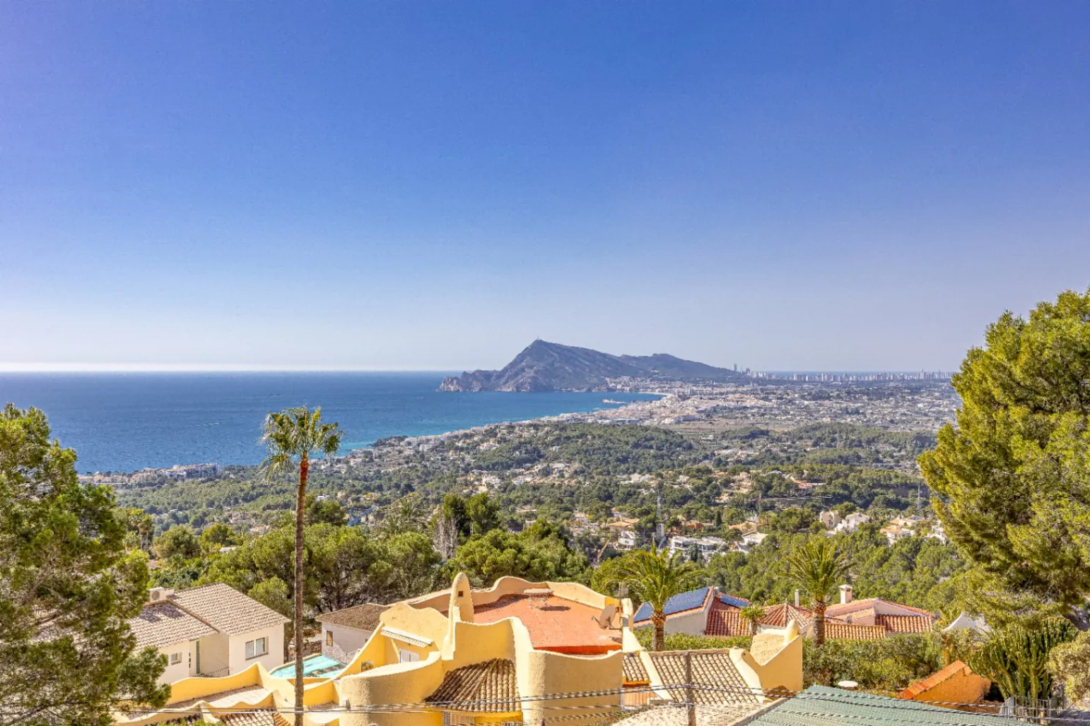 Contemporary Deluxe Residence for Sale in Altea la Vella