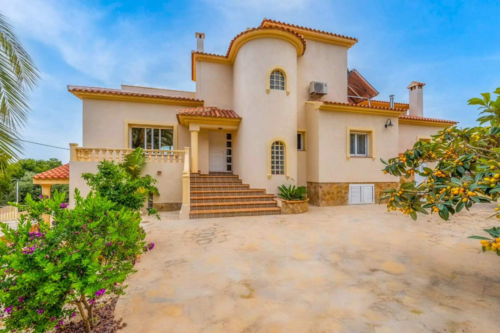 Villa for sale in Calpe, Alicante