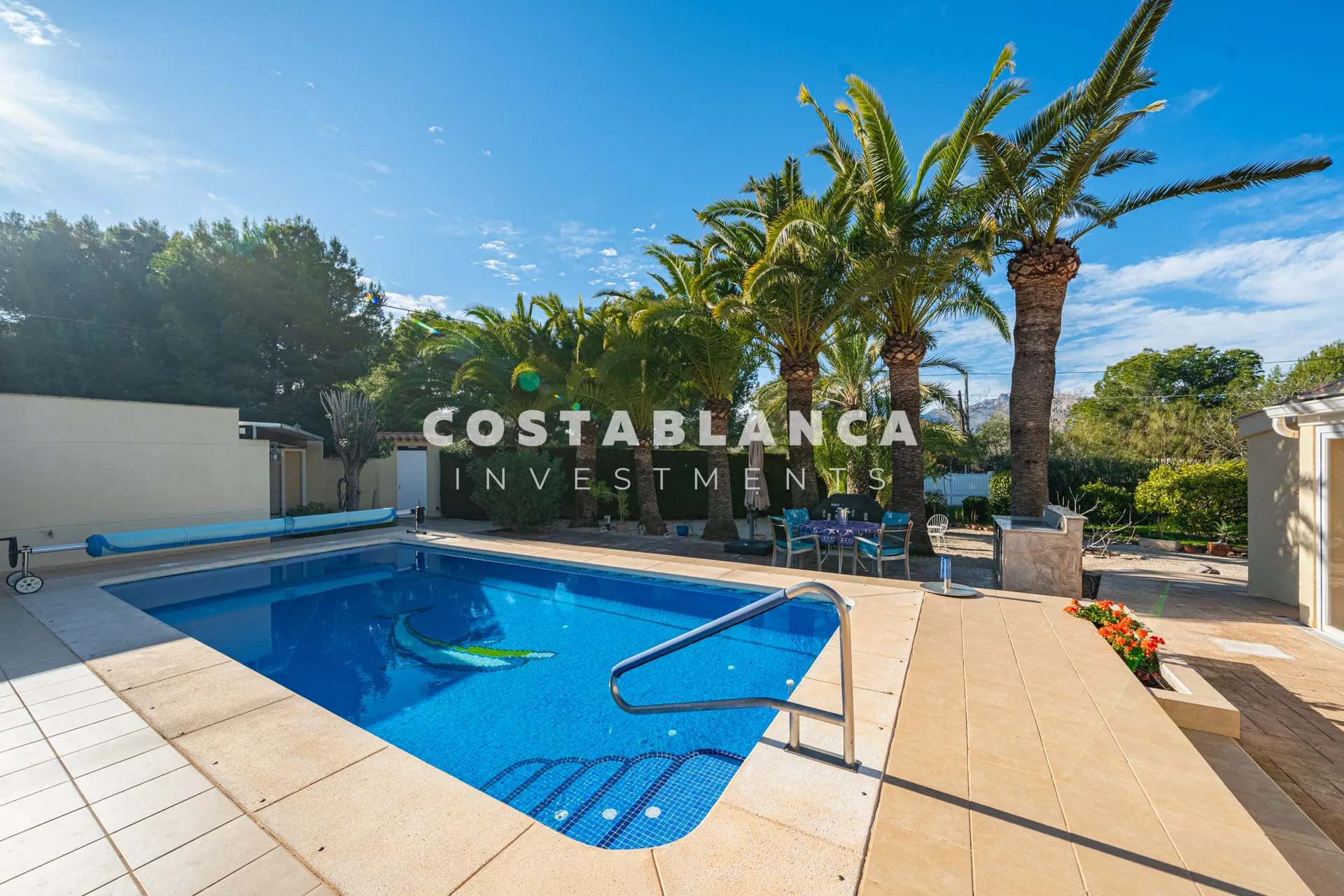 Single Floor Villa with Pool and Solar Panels in Quiet Area of L’Albir
