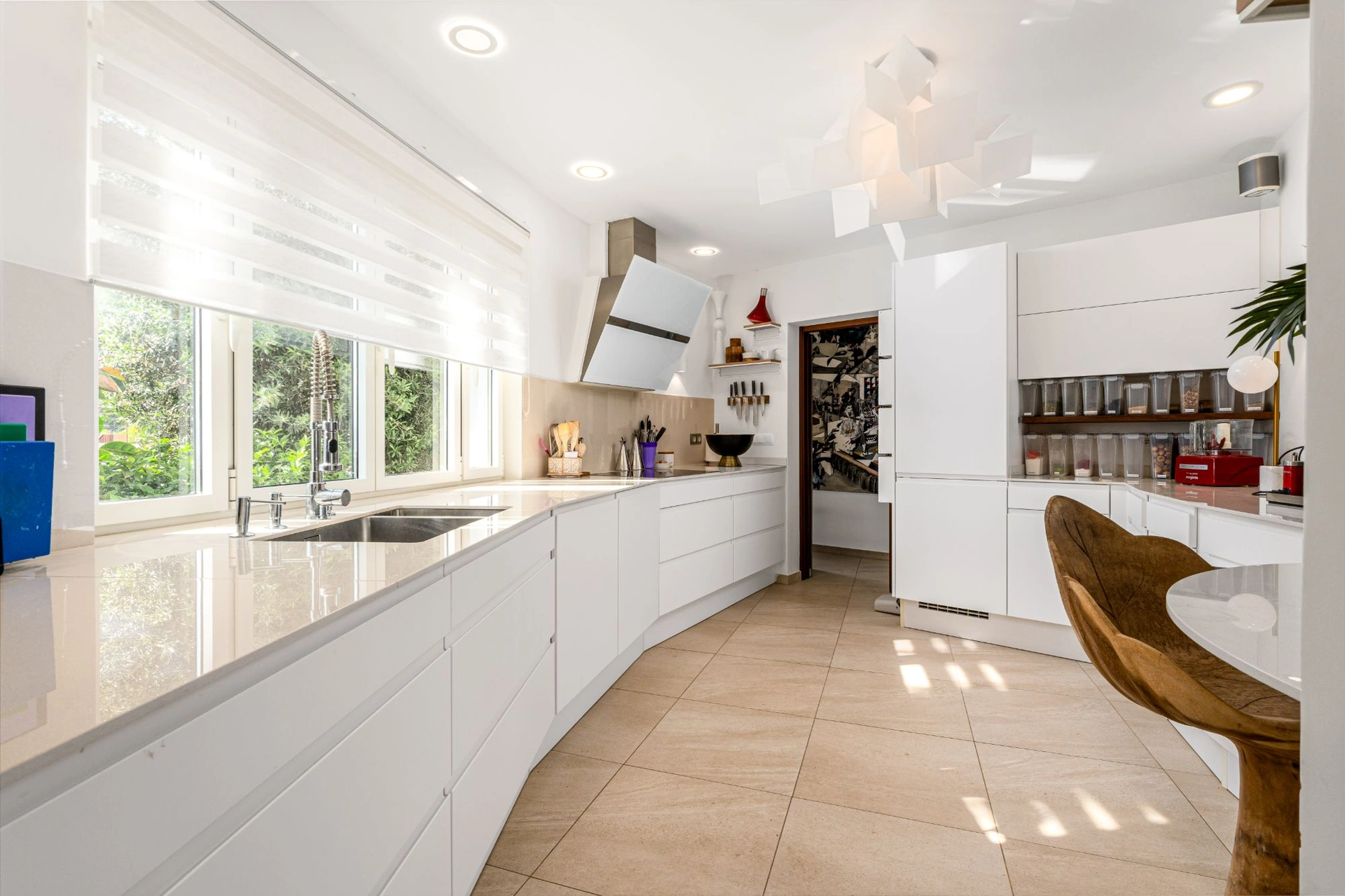 ELEGANT VILLA WITH PANORAMIC SEA VIEWS FOR SALE IN ALTEA