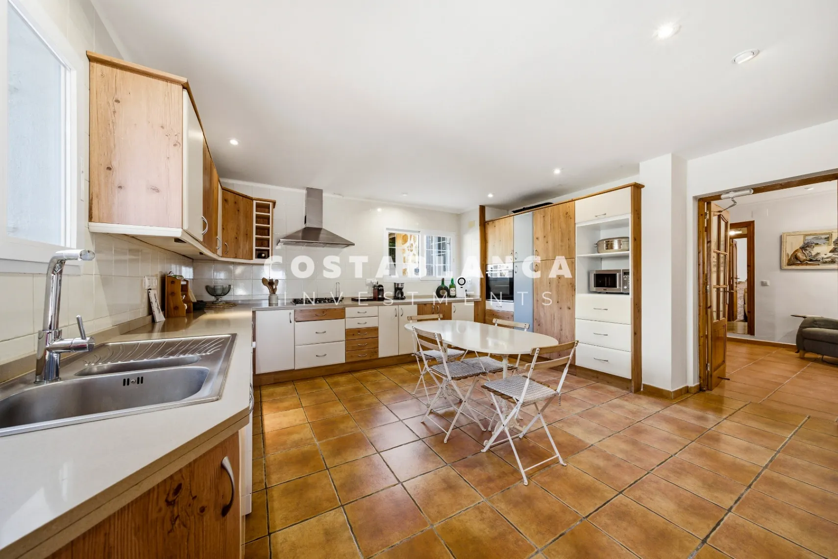 Villa for sale in Moraira, Alicante