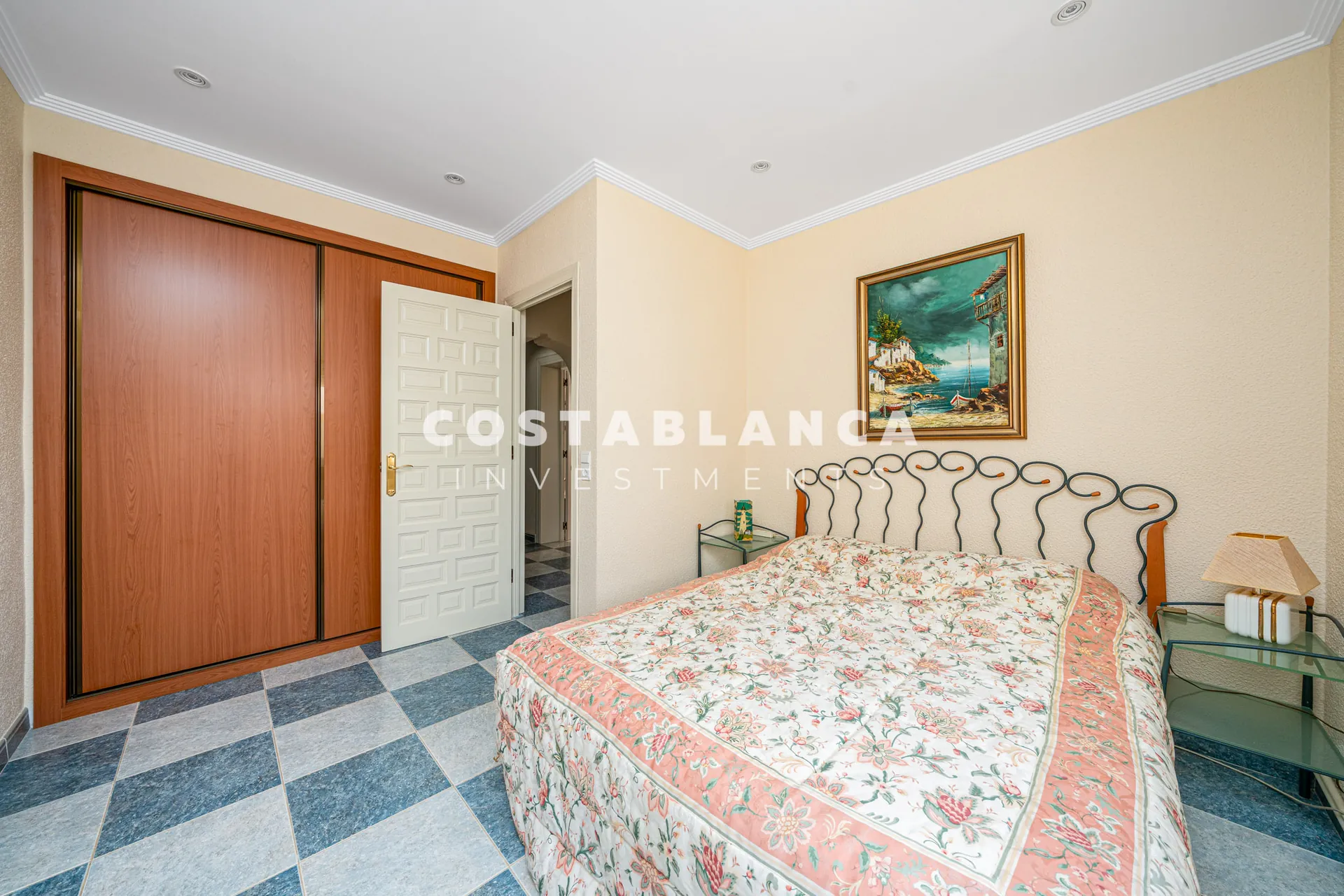 Single Floor Villa with Pool and Solar Panels in Quiet Area of L’Albir