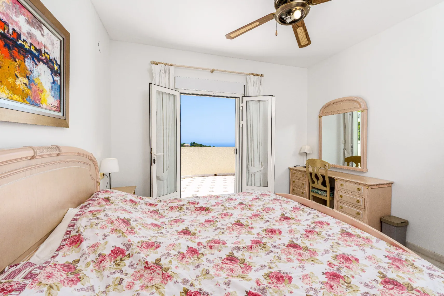 Villa for sale in Altea, Alicante