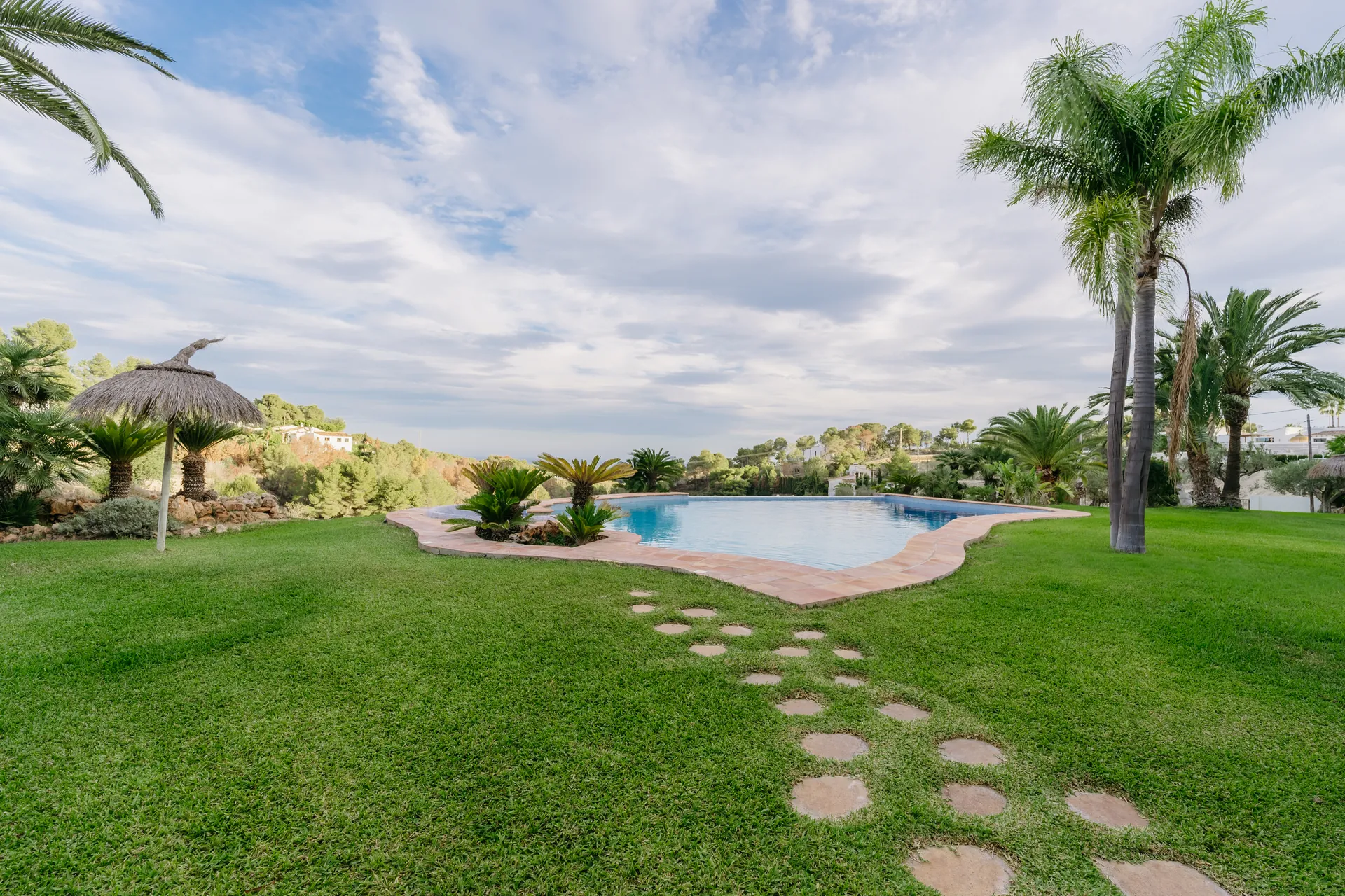 CHALET FOR SALE IN BENISSA, EL MAGRANER