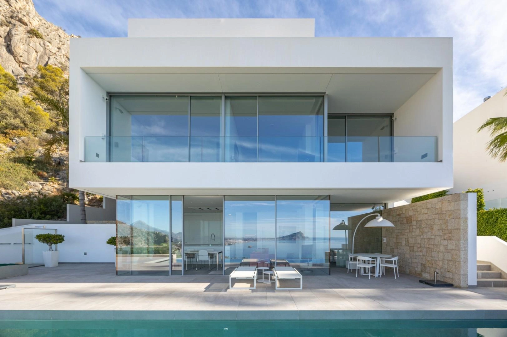 Modern Villa with Sea Views for Sale in Altea