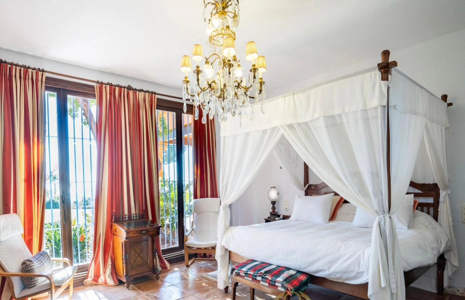 Rustic Style Villa for Sale in Altea La Vella