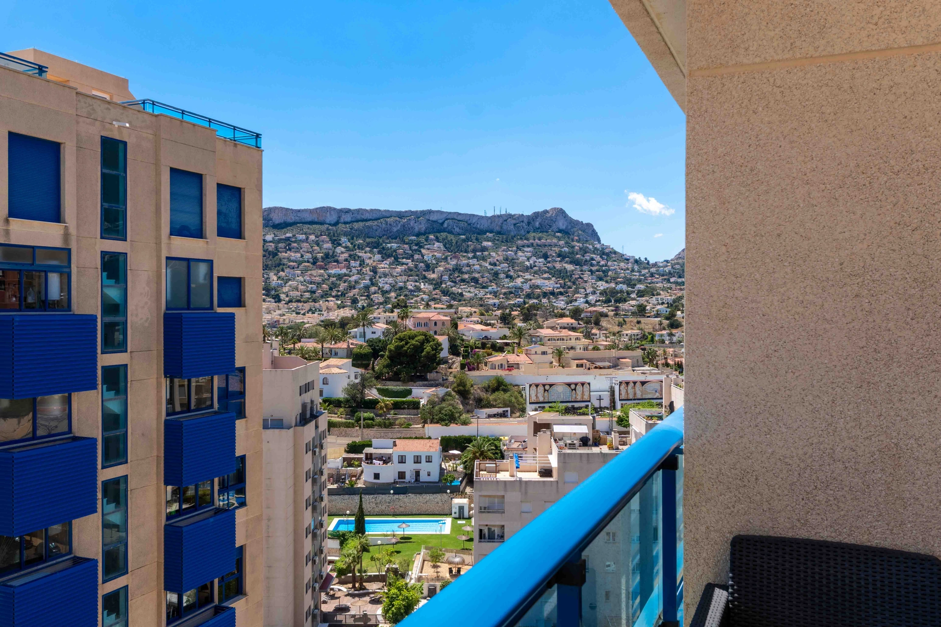 Spectaculos ático triplex de vânzare cu vedere de 360 de grade în Calpe.