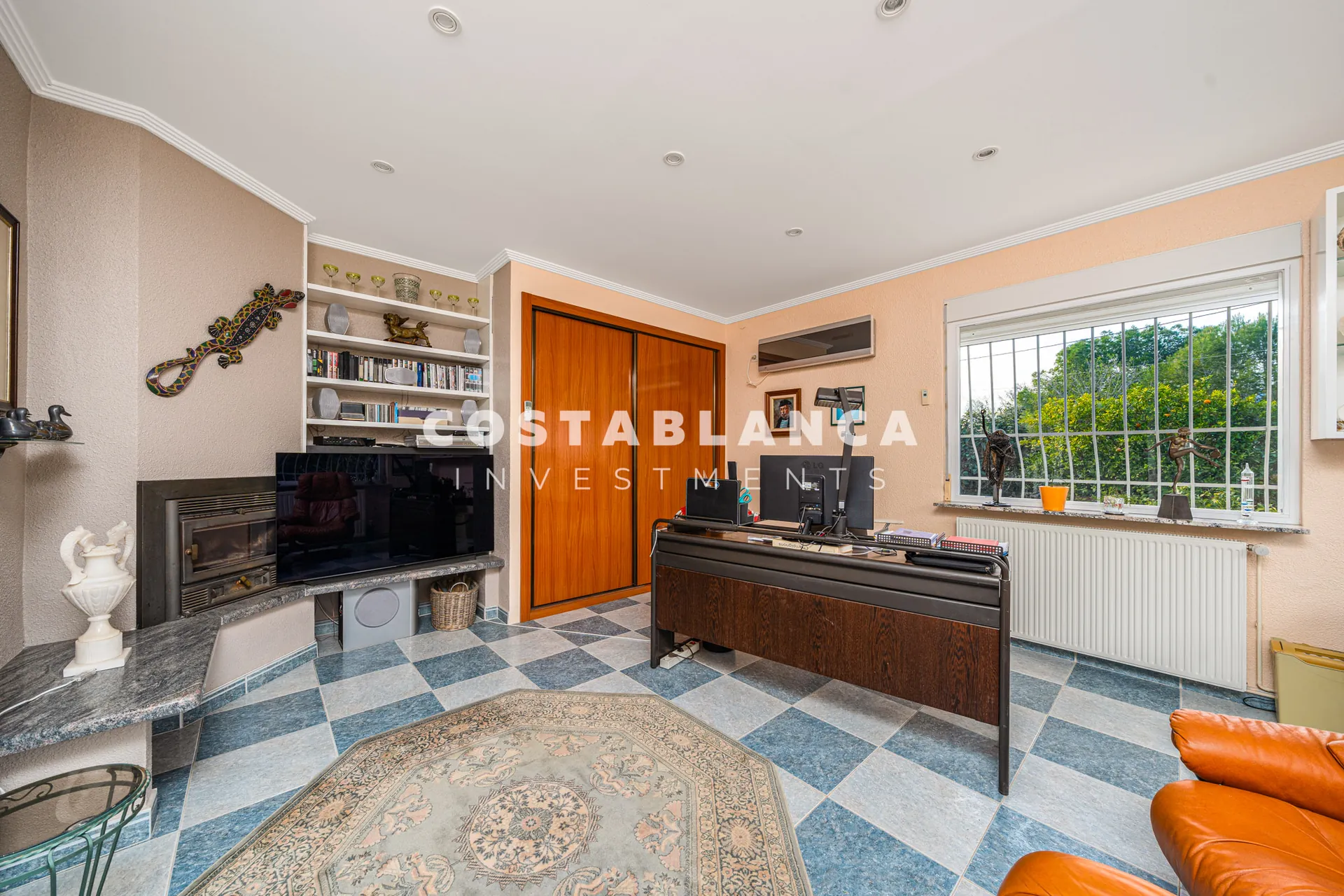 Single Floor Villa with Pool and Solar Panels in Quiet Area of L’Albir