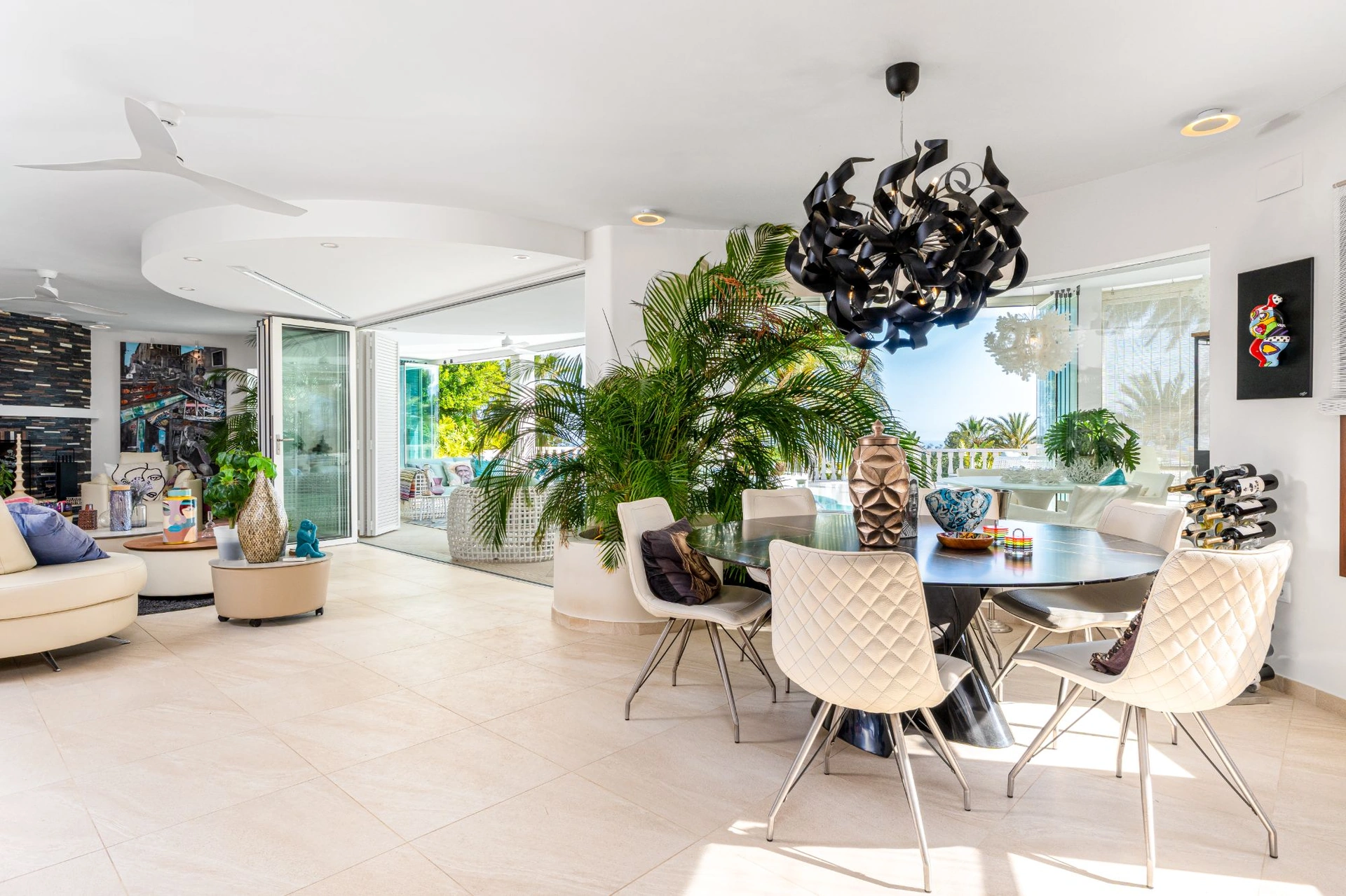 ELEGANT VILLA WITH PANORAMIC SEA VIEWS FOR SALE IN ALTEA