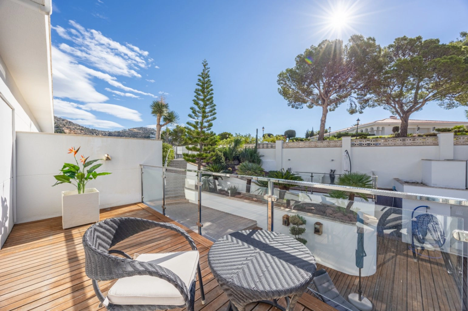 Stunning Villa with Mountain Views for Sale in Altea La Vella