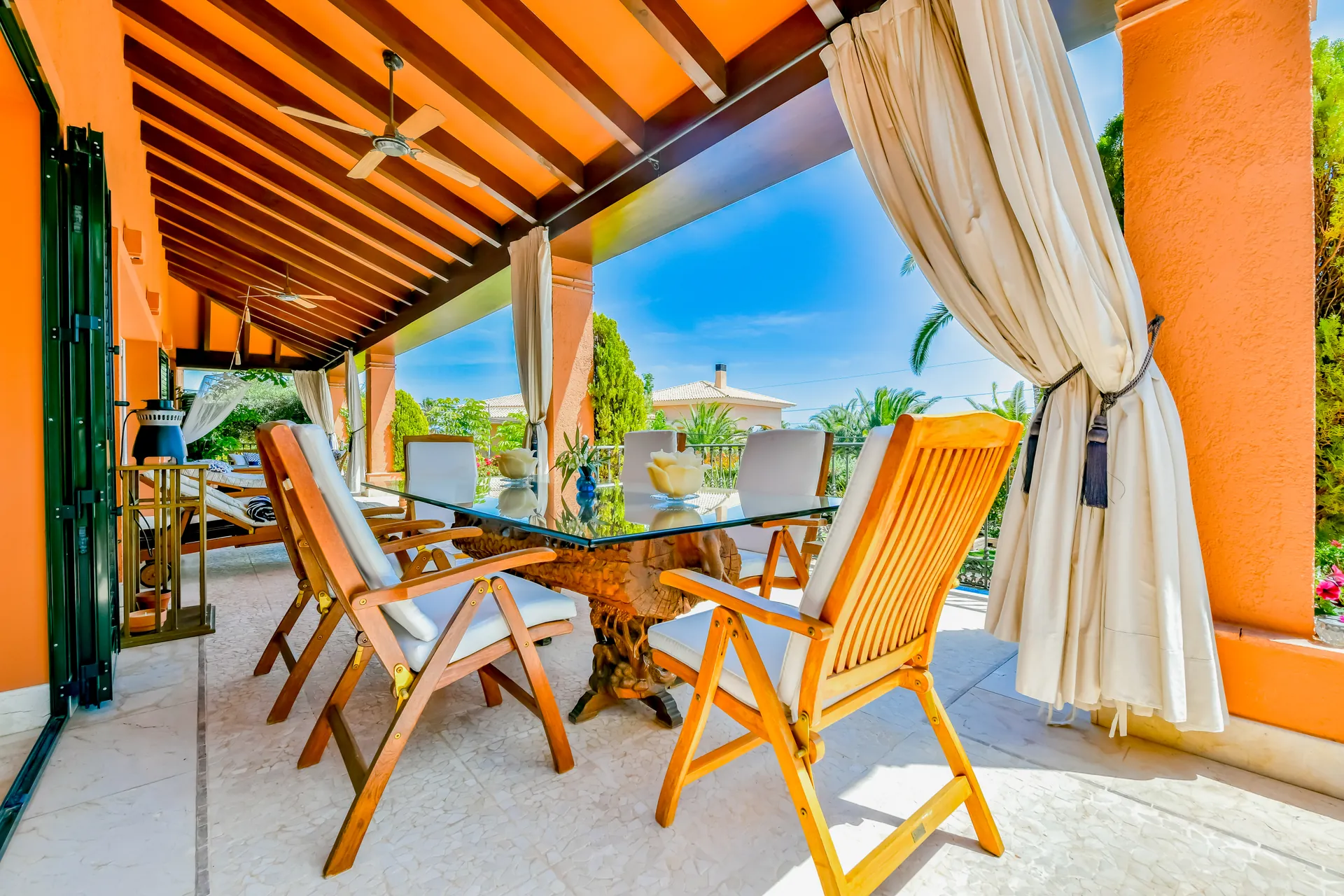 Luxury Mediterranean Villa near Golf Club for Sale in Altea la Vella