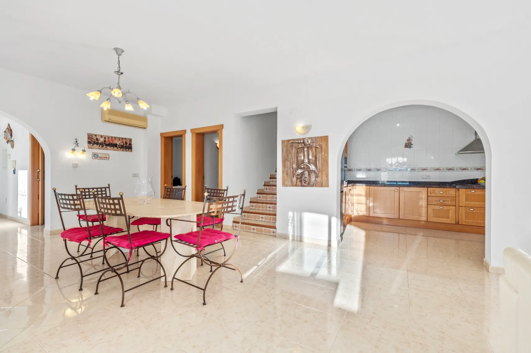 Two-story Mediterranean villa with Garage for Sale in Alhama Springs