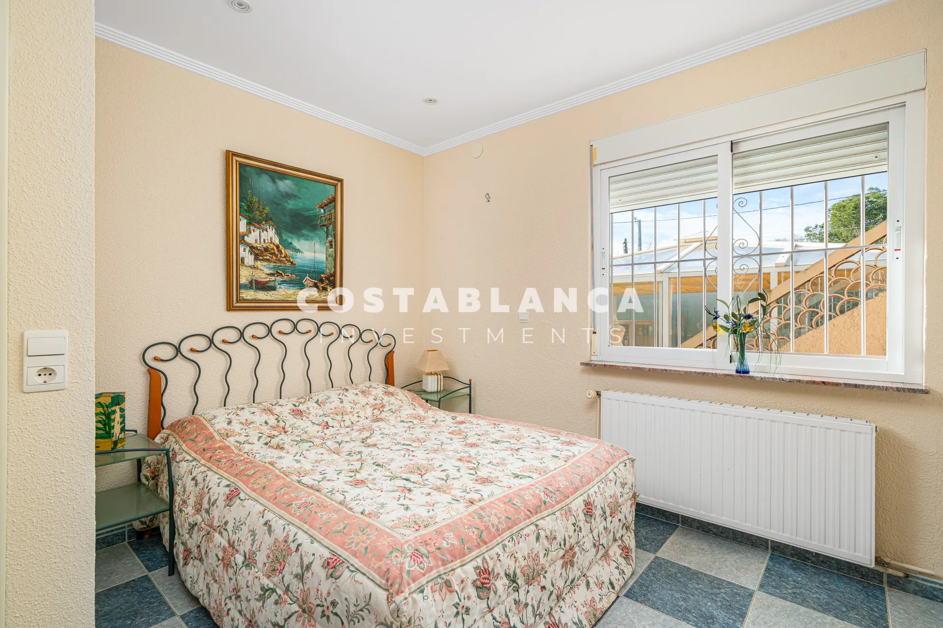 Single Floor Villa with Pool and Solar Panels in Quiet Area of L’Albir