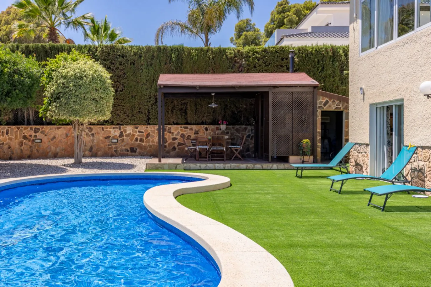 Villa for sale in Benidorm, Alicante