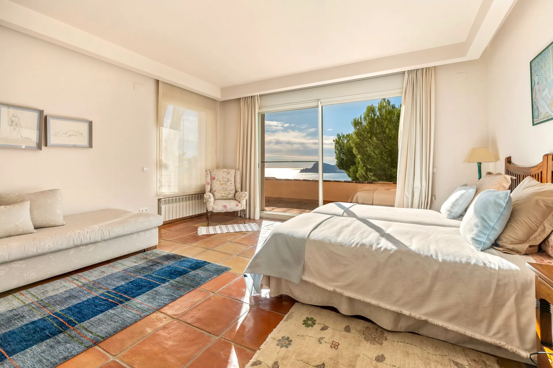 Villa for sale in Altea with the best location in the hills of Altea.