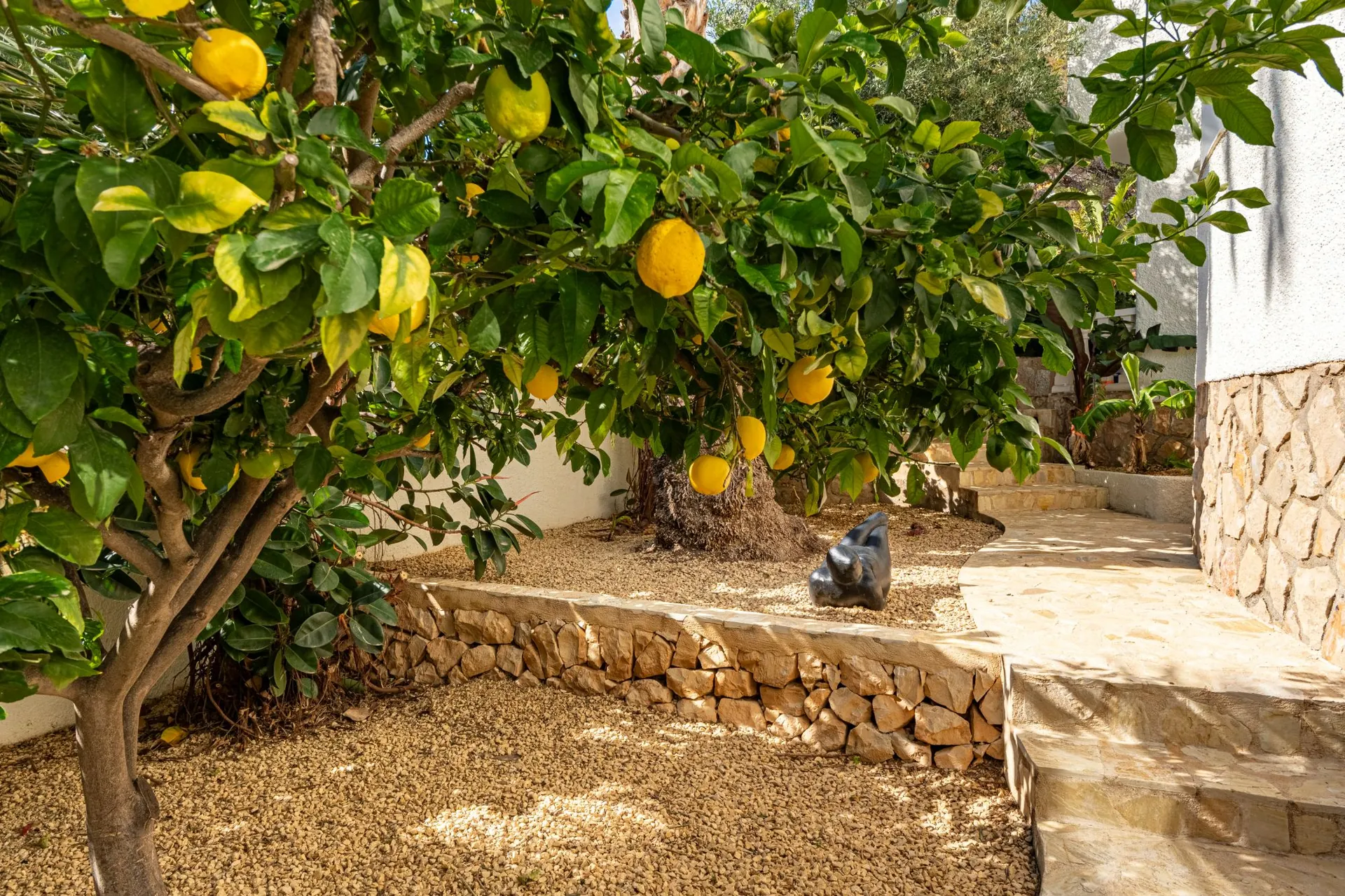 ELEGANT VILLA WITH PANORAMIC SEA VIEWS FOR SALE IN ALTEA