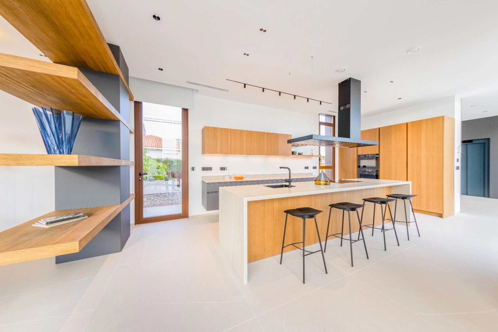 Villa for sale in Benidorm, Alicante