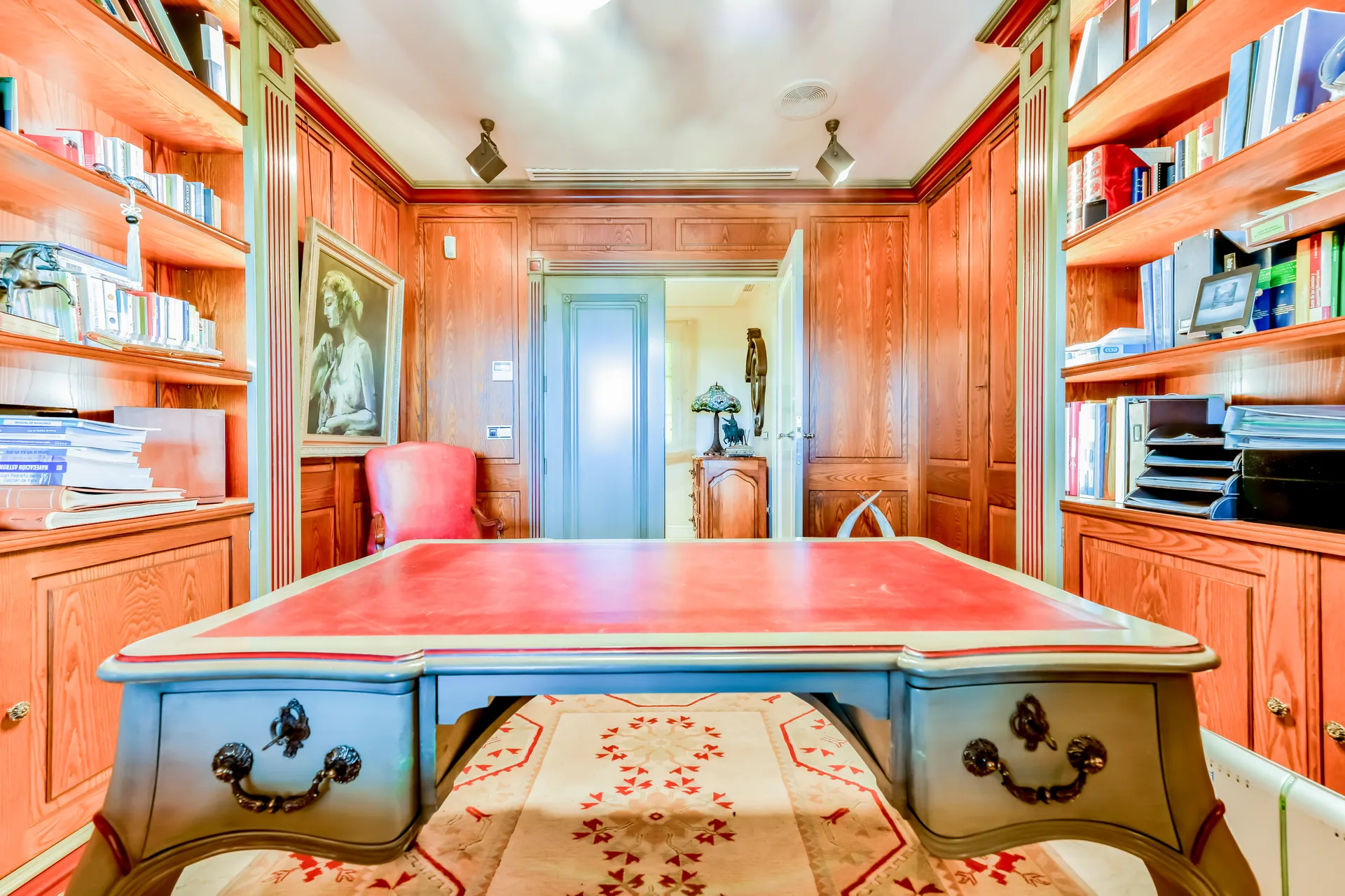Luxury Mediterranean Villa near Golf Club for Sale in Altea la Vella