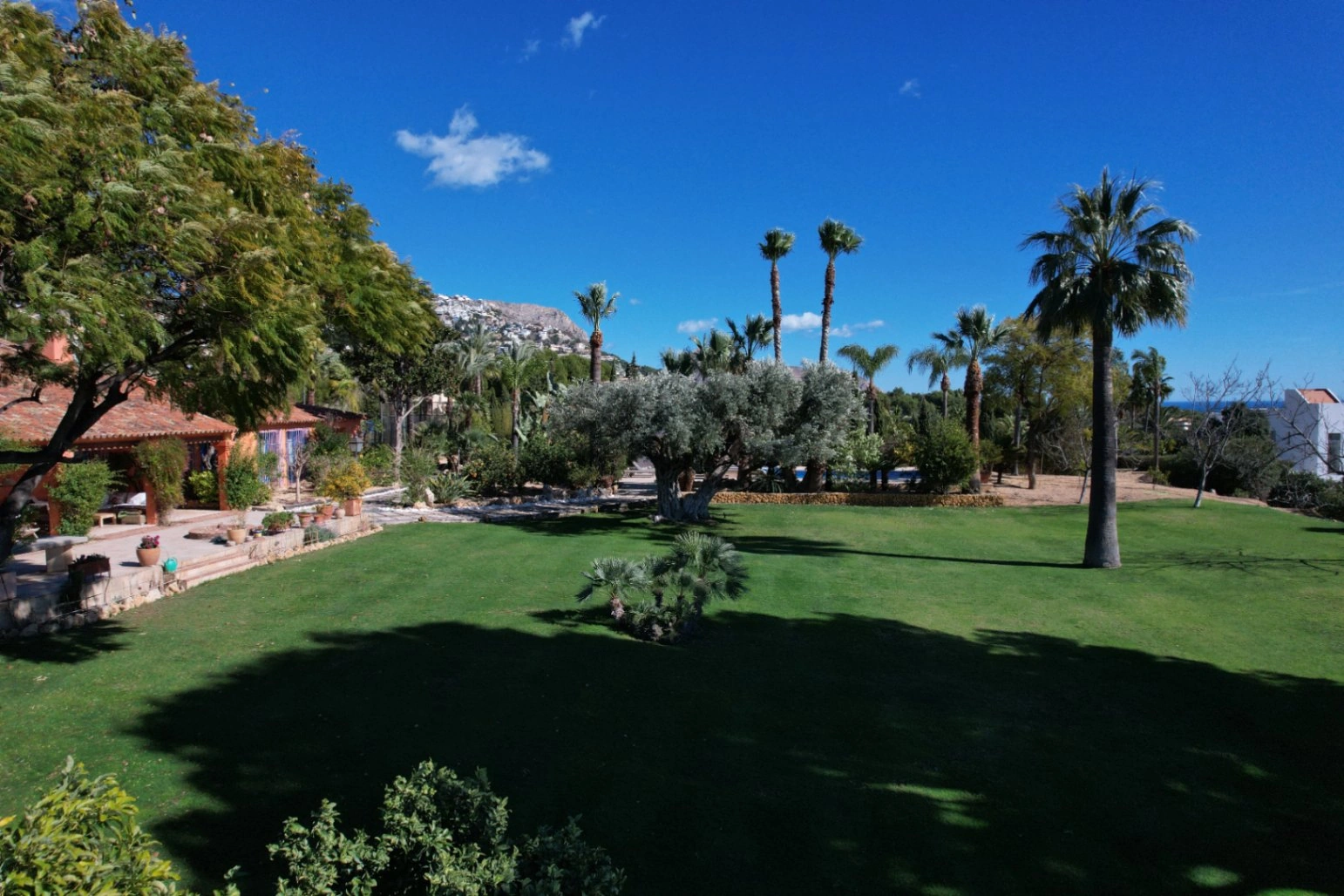 Rustic Style Villa for Sale in Altea La Vella