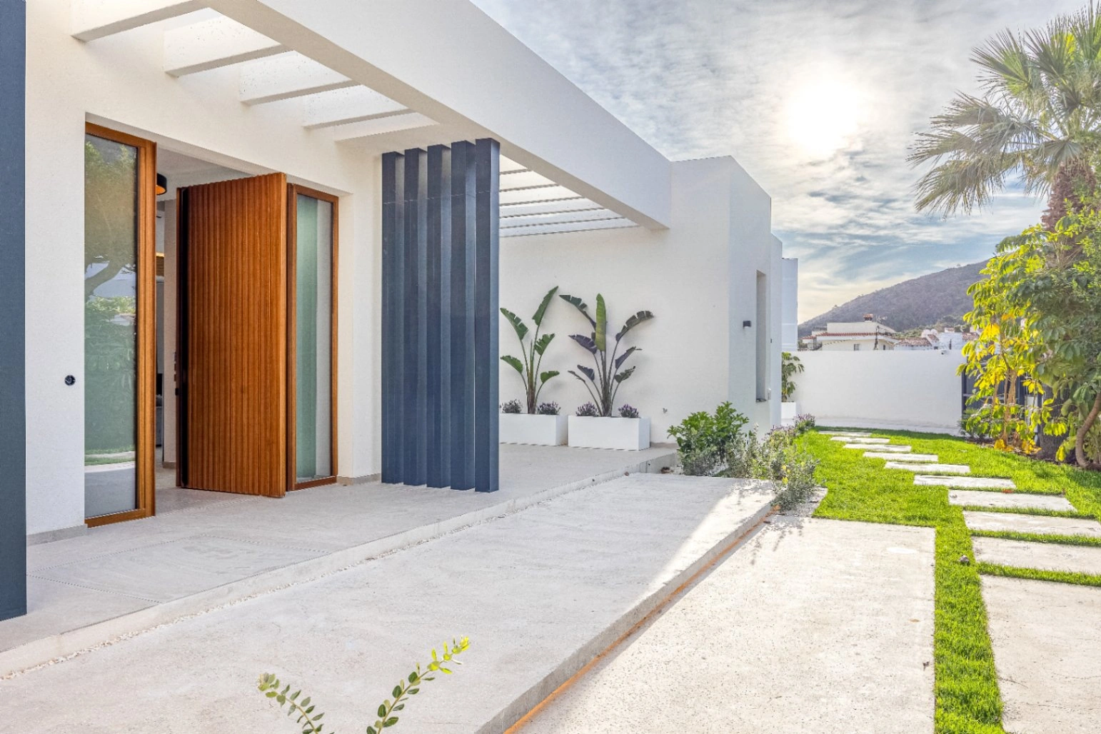 Villa for sale in Albir, Alicante