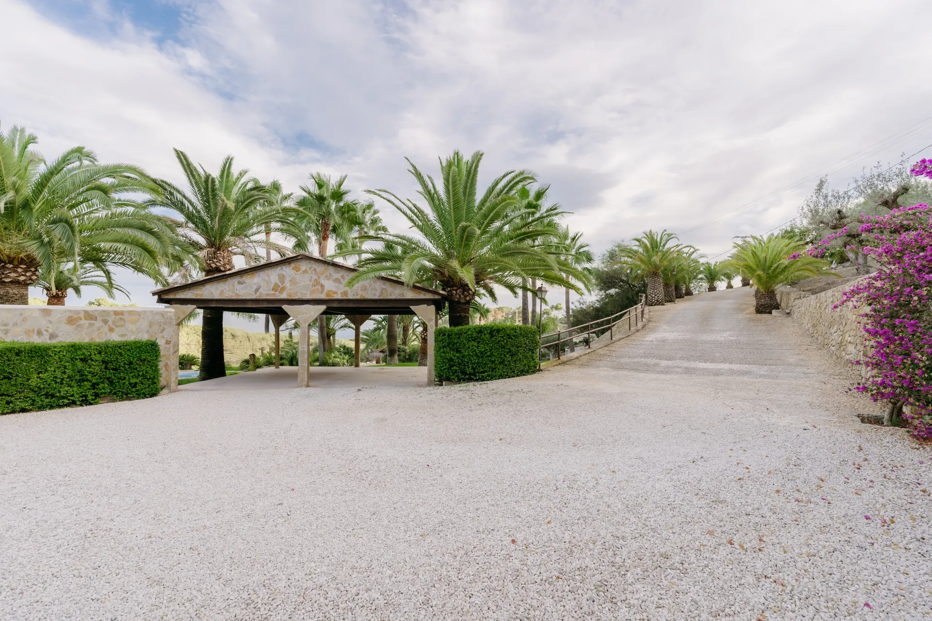 CHALET FOR SALE IN BENISSA, EL MAGRANER