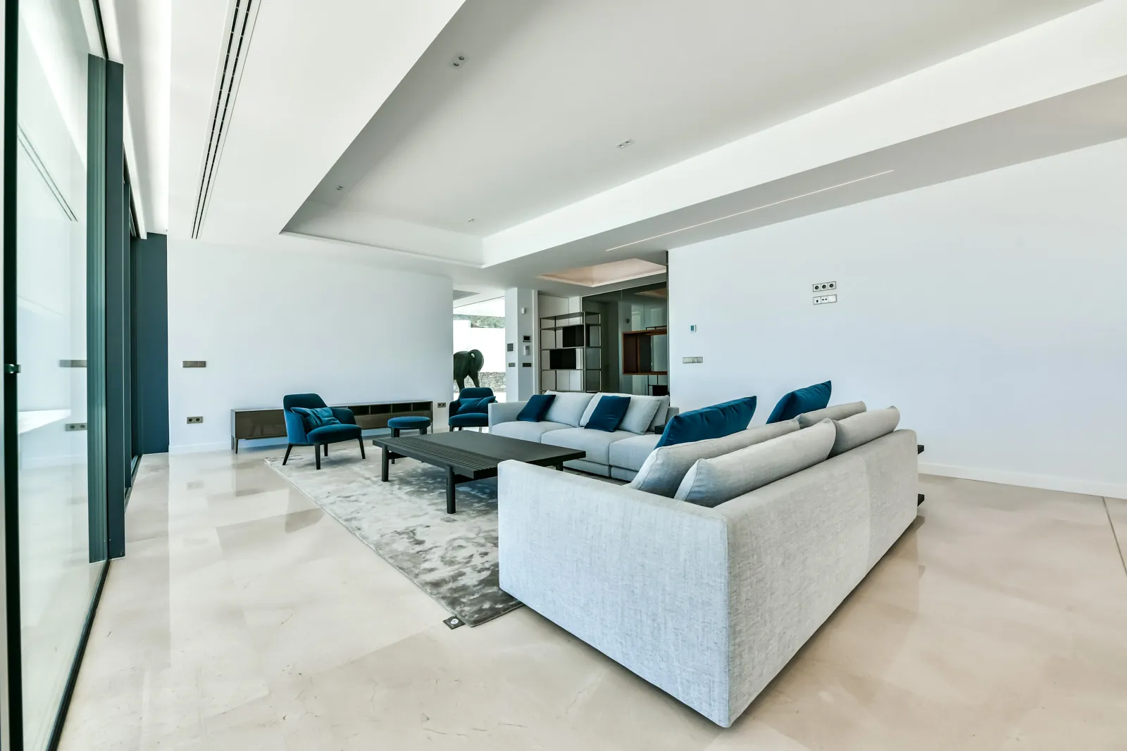 Luxury Villa with Panoramic Sea Views for Sale in Altea Hills With Large Swimming Pool