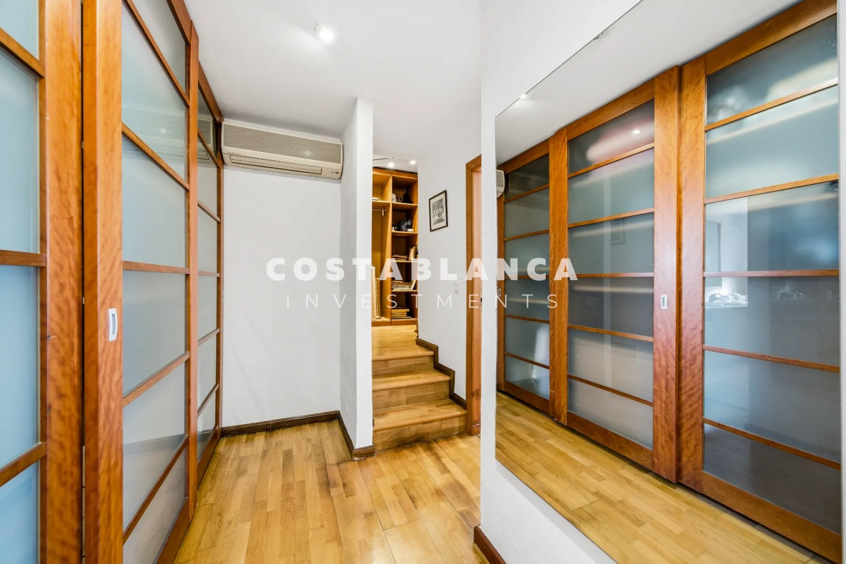 Villa for sale in Moraira, Alicante