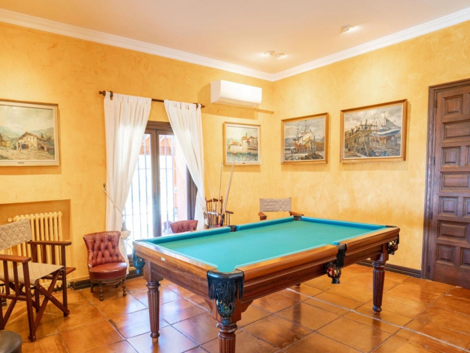 Rustic Style Villa for Sale in Altea La Vella