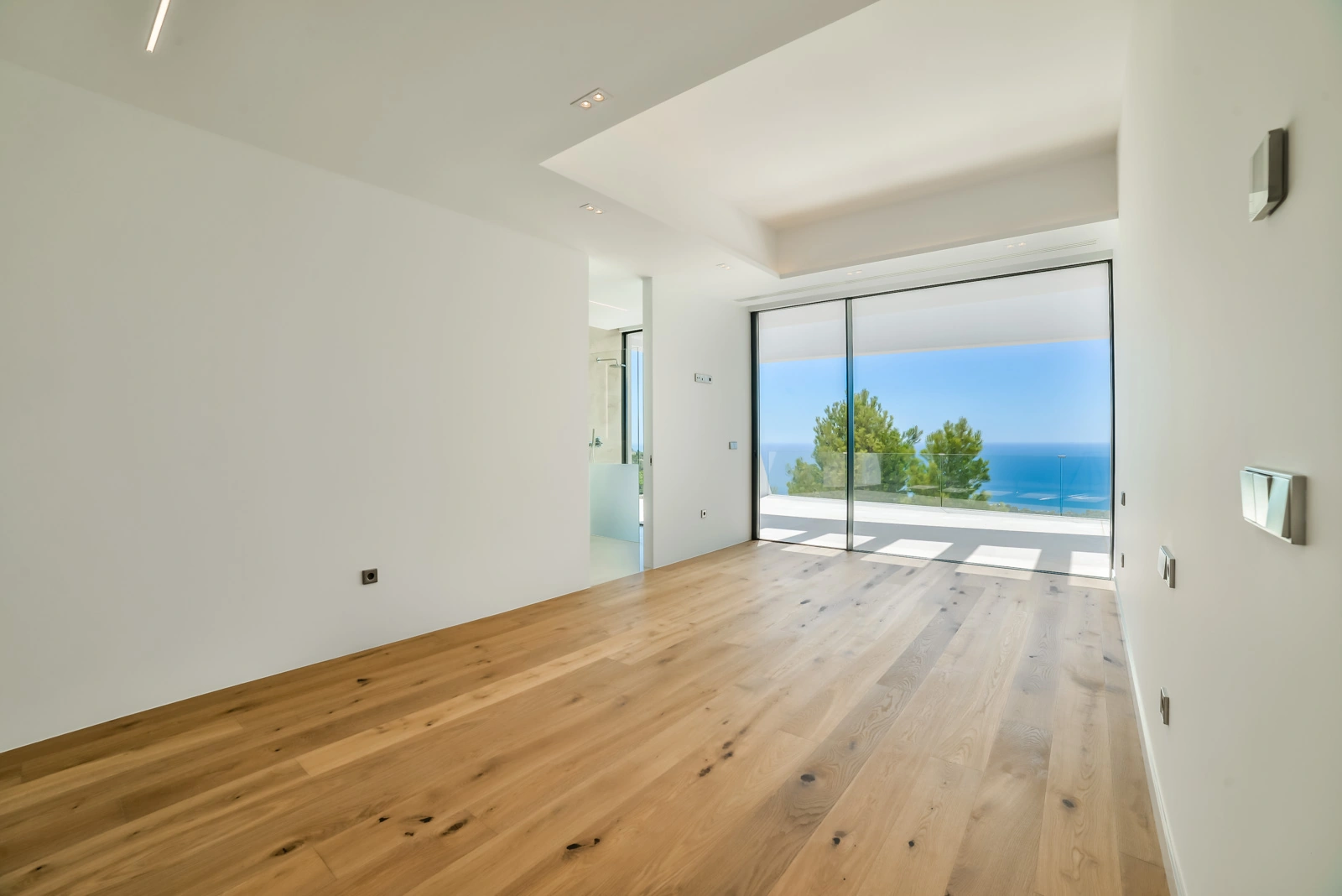 Luxury Villa with Panoramic Sea Views for Sale in Altea Hills With Large Swimming Pool