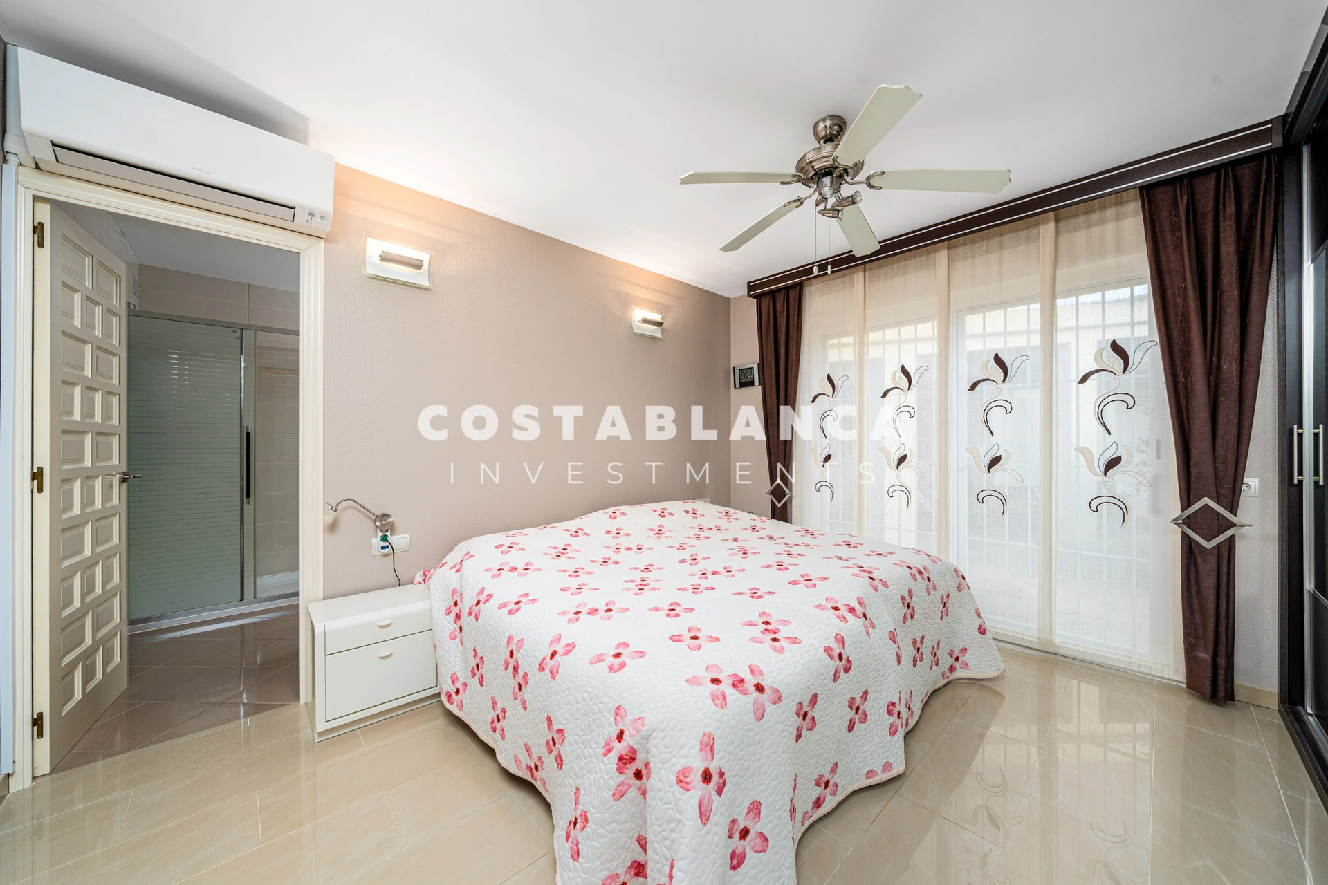 Single Floor Villa with Pool and Solar Panels in Quiet Area of L’Albir